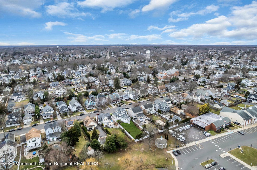 58 Curtis Ave, Wall Township NJ  08736-3502 exterior