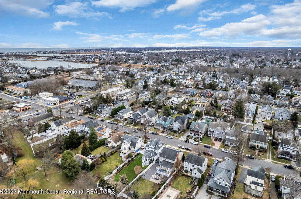 58 Curtis Ave, Wall Township NJ  08736-3502 exterior
