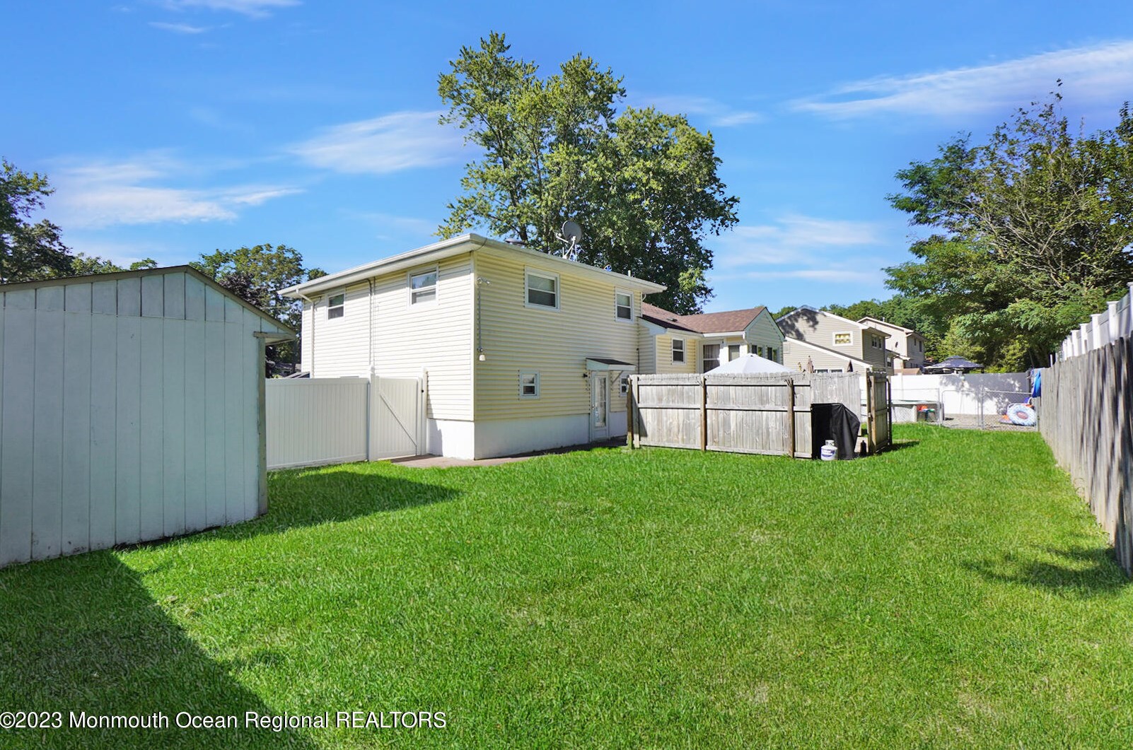 78 Shady Nook Dr, Toms River NJ  08755-5125 exterior