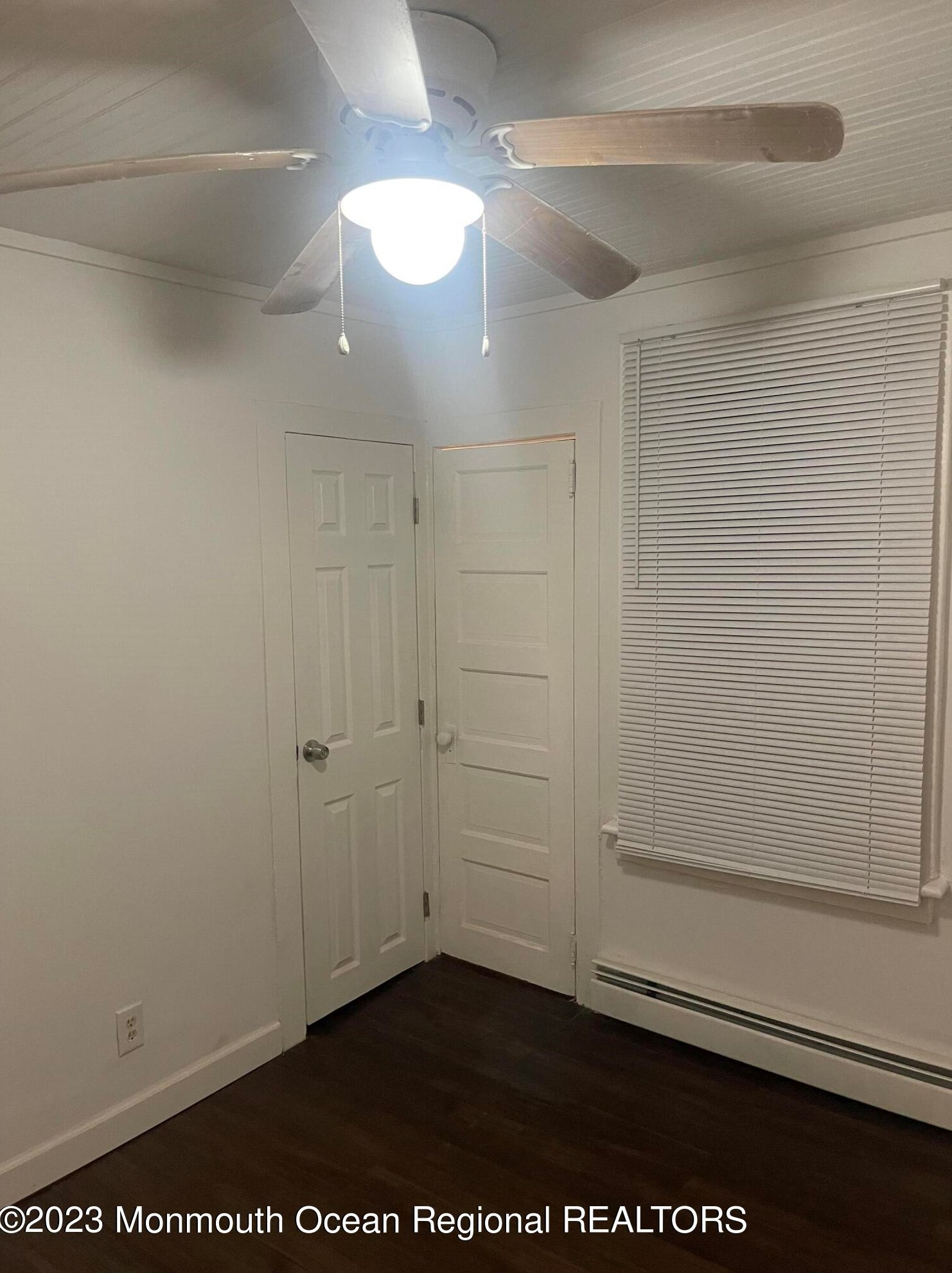 52 Bayview Ave, Ideal Beach NJ  07734-1235 exterior