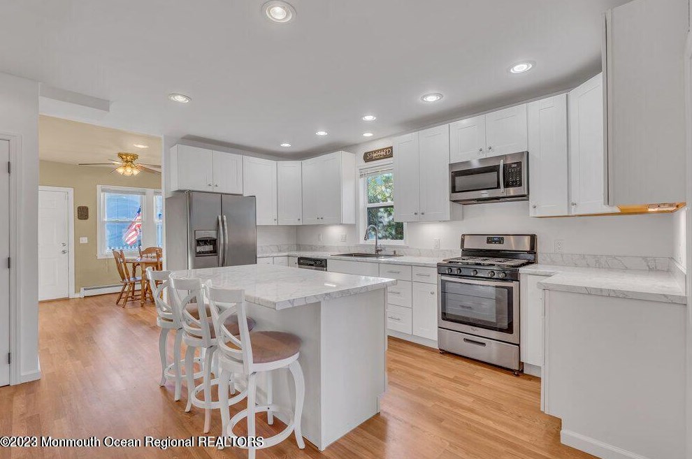 175 Port Monmouth Rd, Ideal Beach NJ  07734-1951 exterior