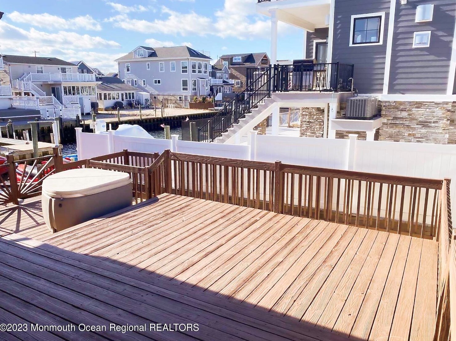 203 4th Ave, Wall Township NJ  07762-1065 exterior