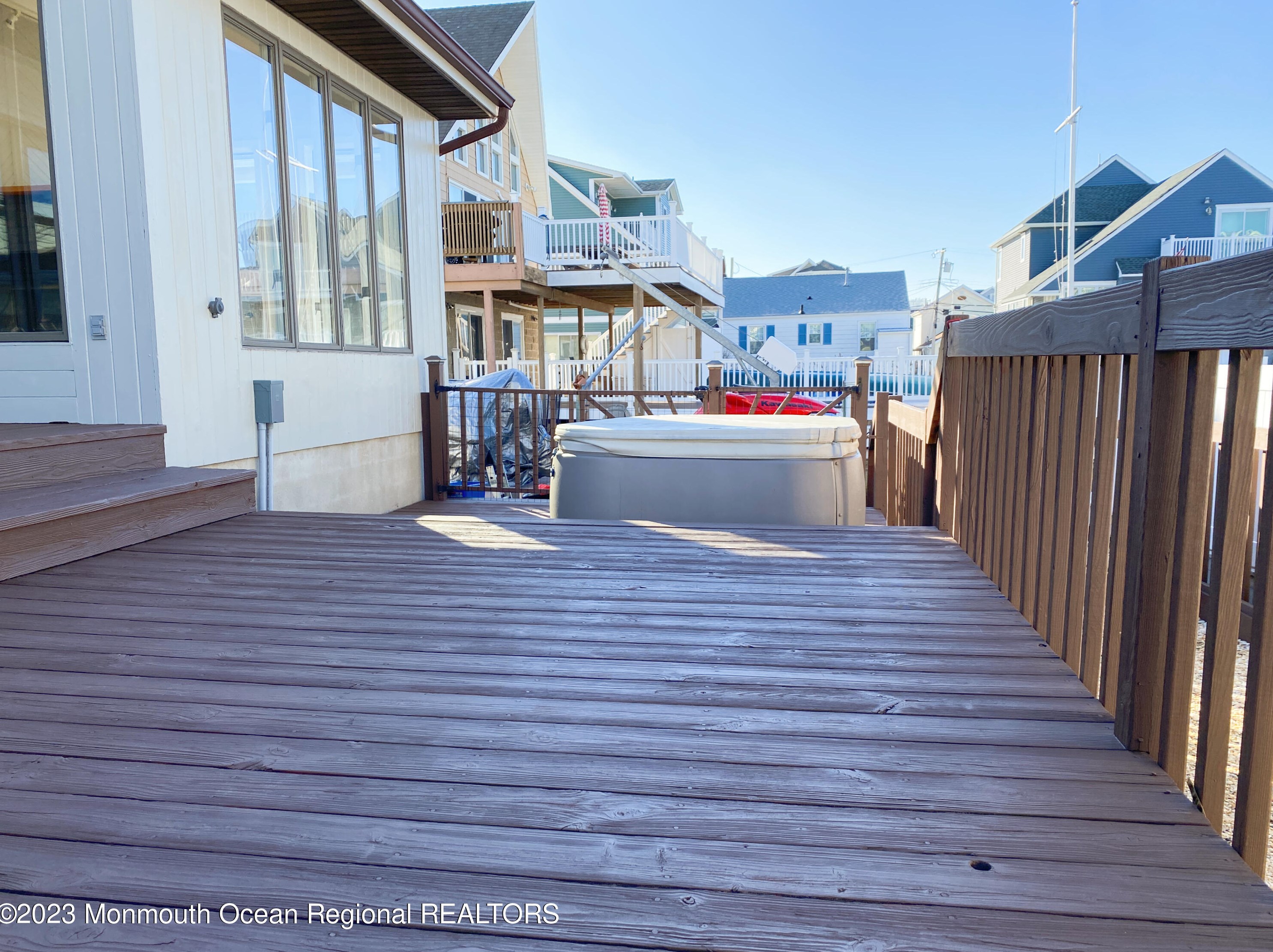 203 4th Ave, Wall Township NJ  07762-1065 exterior