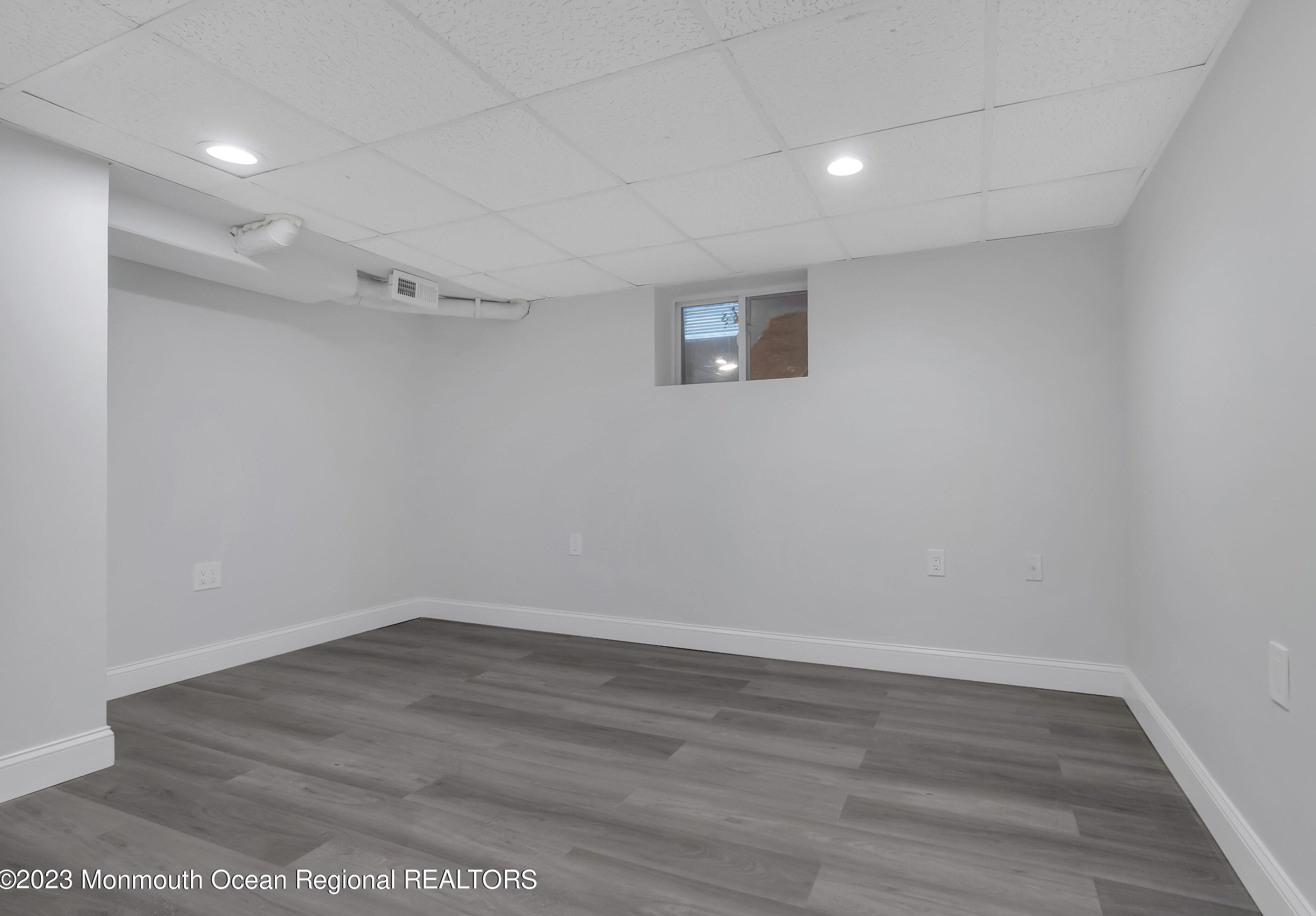 130 Attison Ave, Toms River NJ  08757-5206 exterior