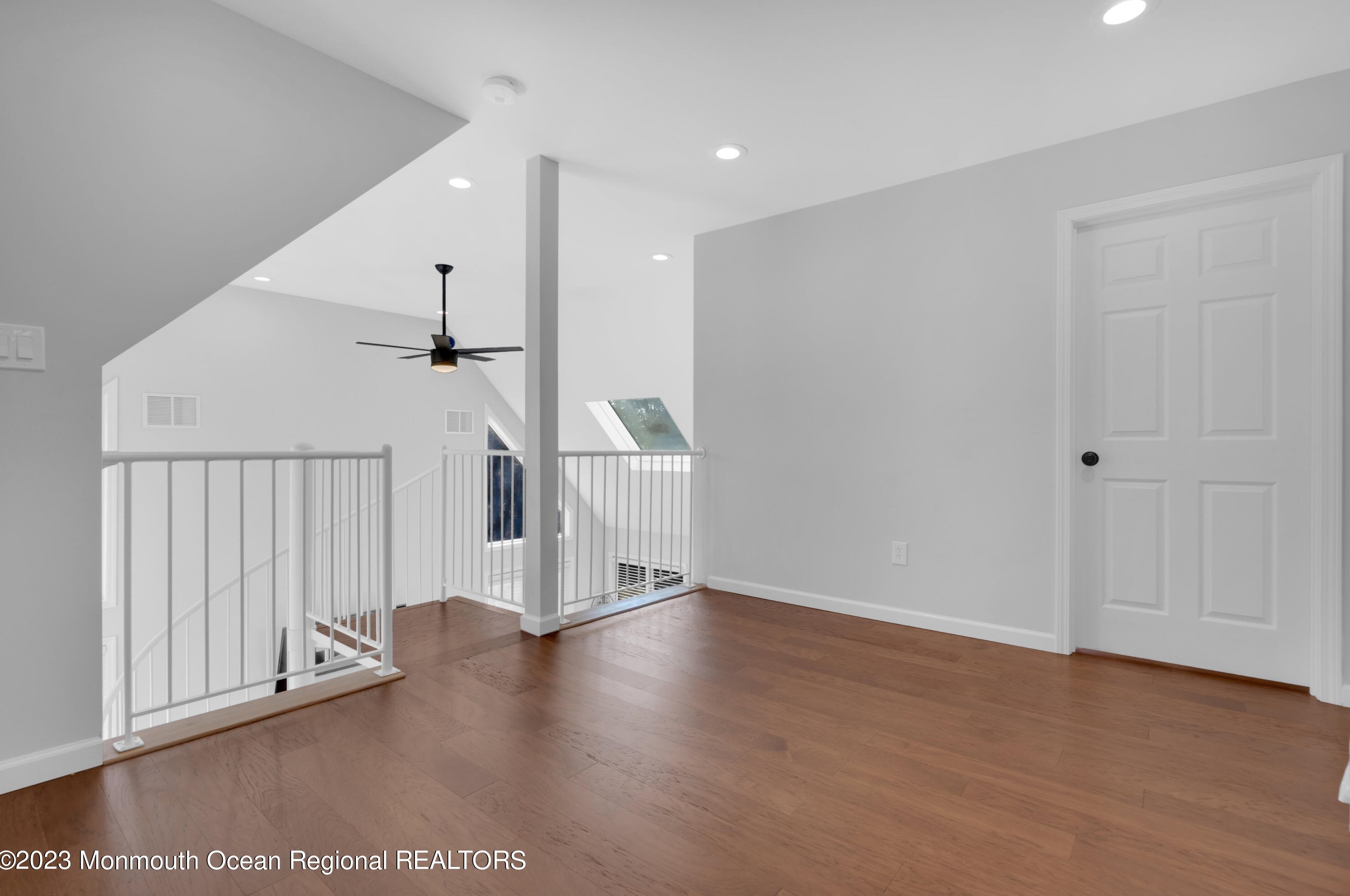 701 Manchester St, Toms River NJ  08757-2332 exterior