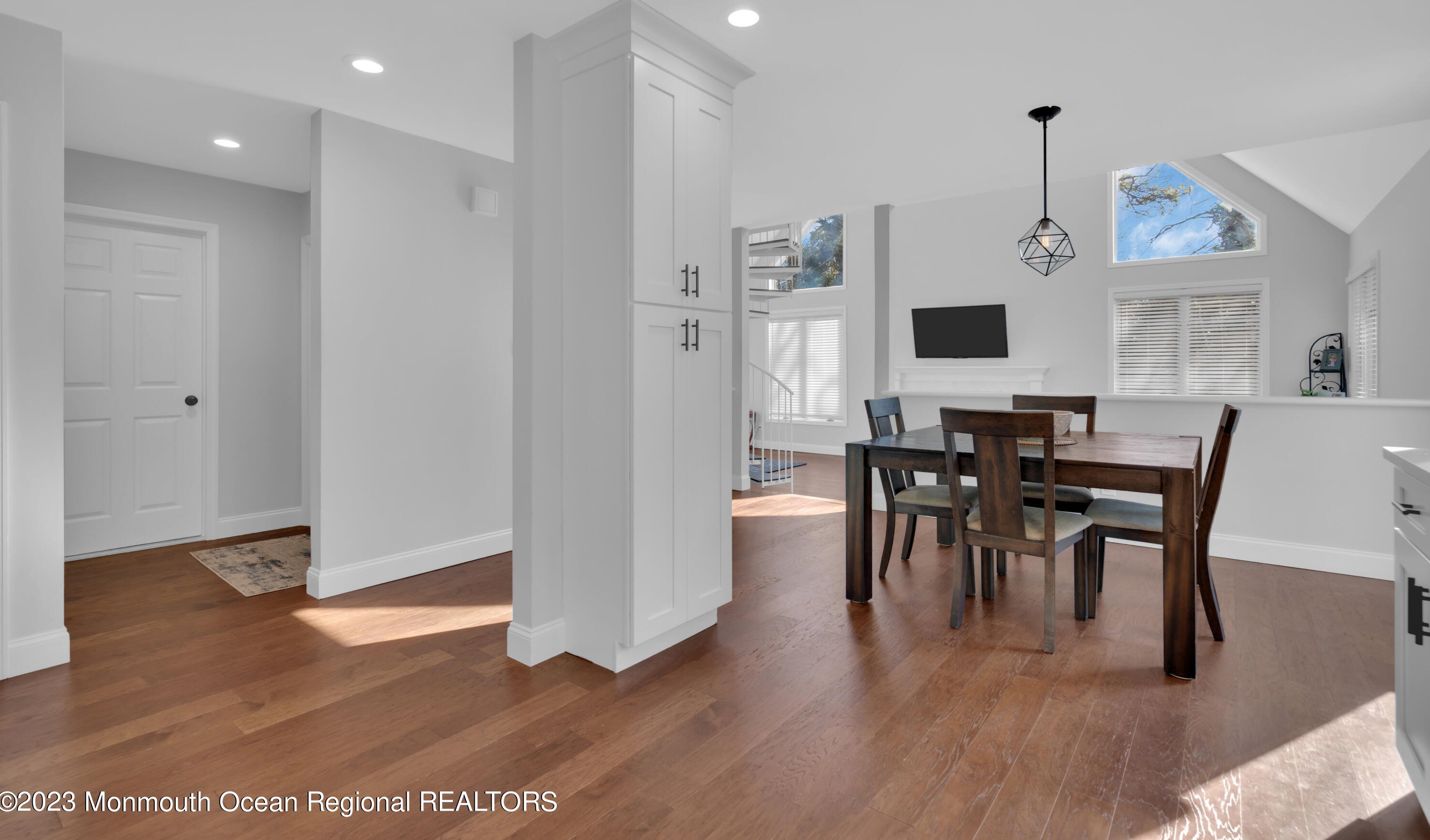 701 Manchester St, Toms River NJ  08757-2332 exterior