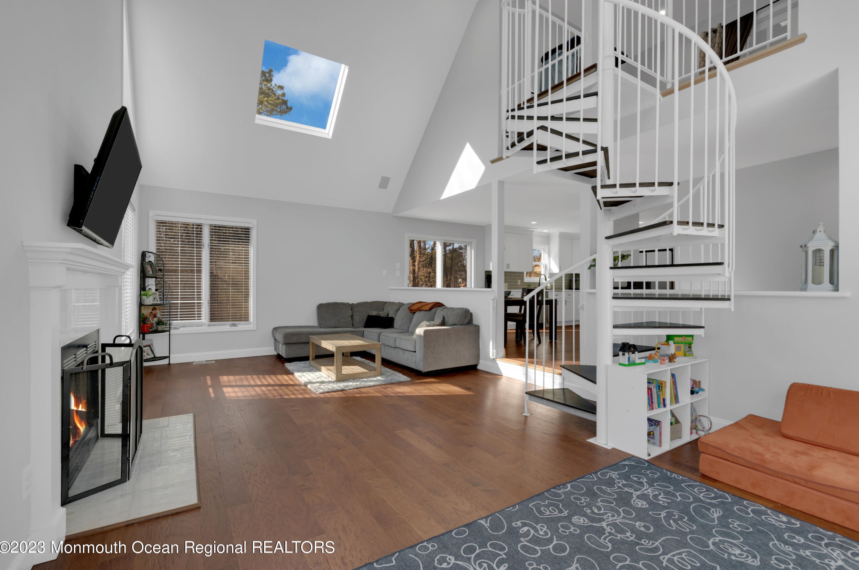 701 Manchester St, Toms River NJ  08757-2332 exterior