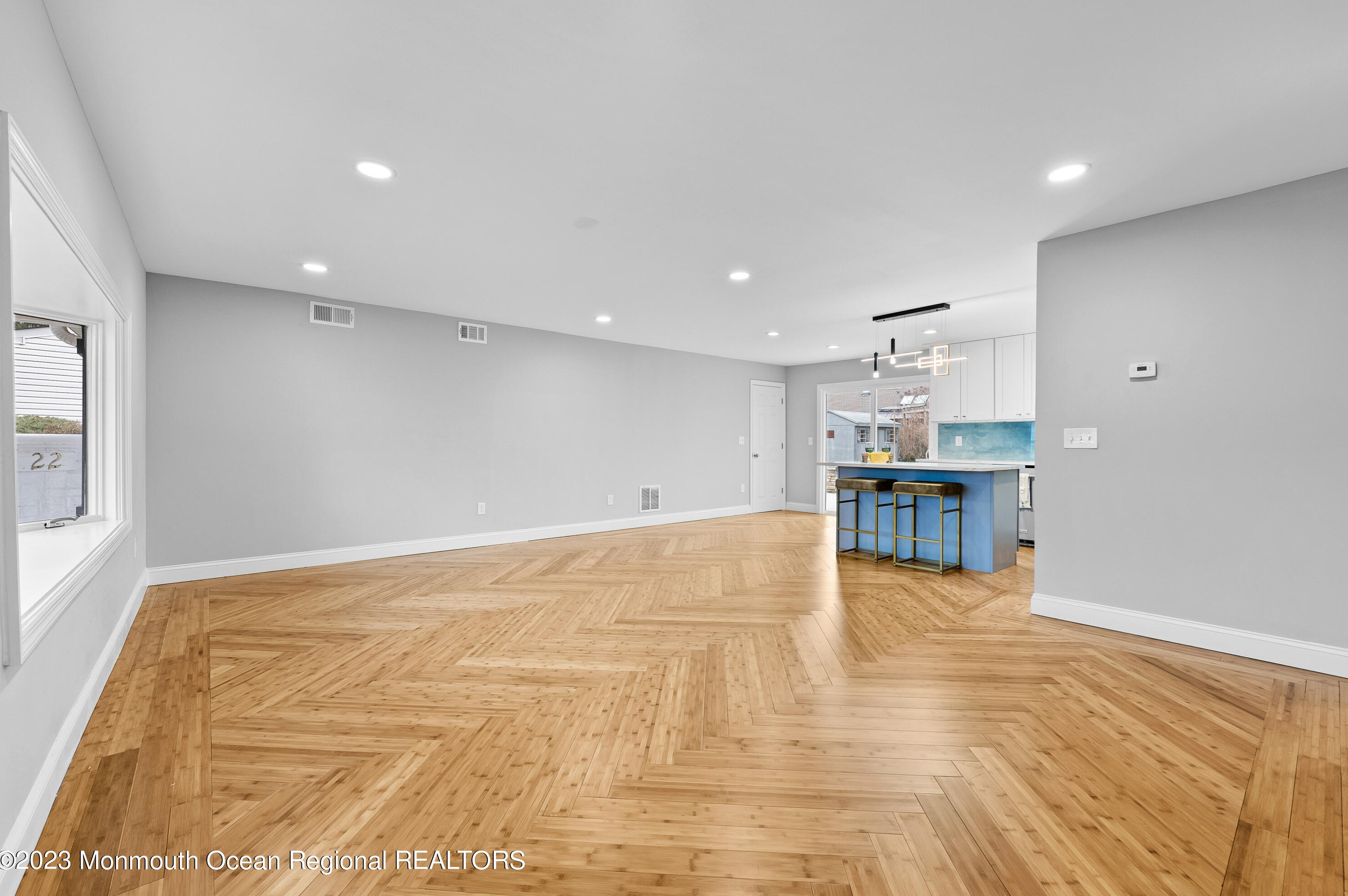 22 Intone Ln, Matawan NJ  07747-1719 exterior