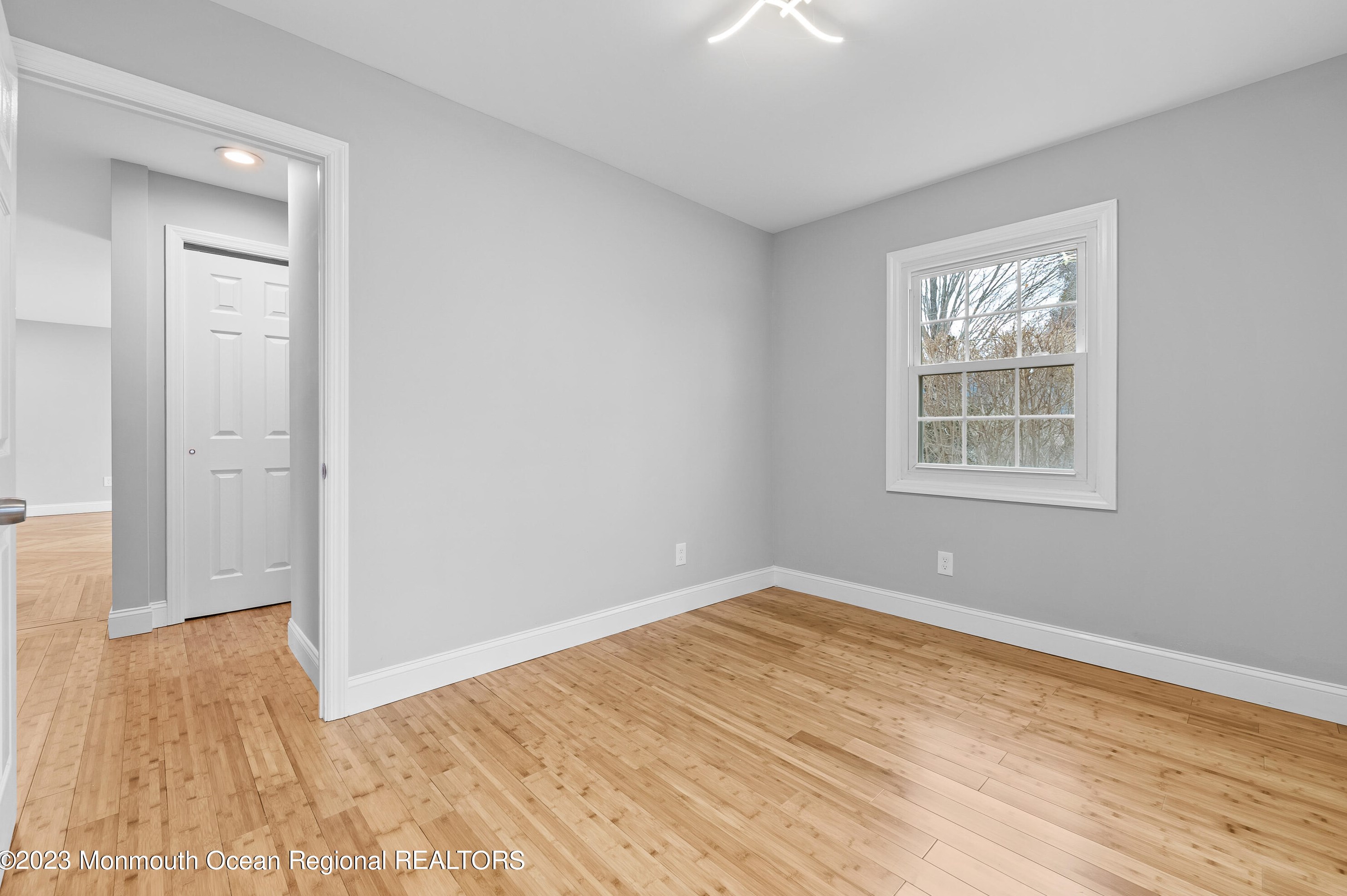 22 Intone Ln, Matawan NJ  07747-1719 exterior