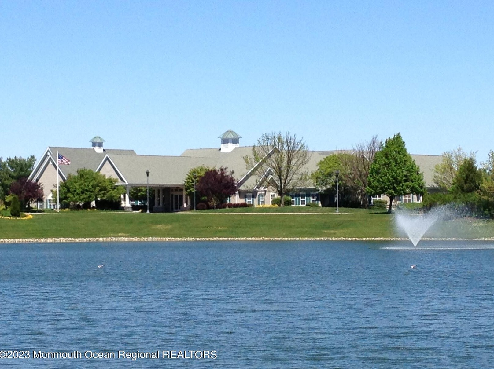 2651 Mdw Lk Dr, Toms River NJ 08755-2539 exterior