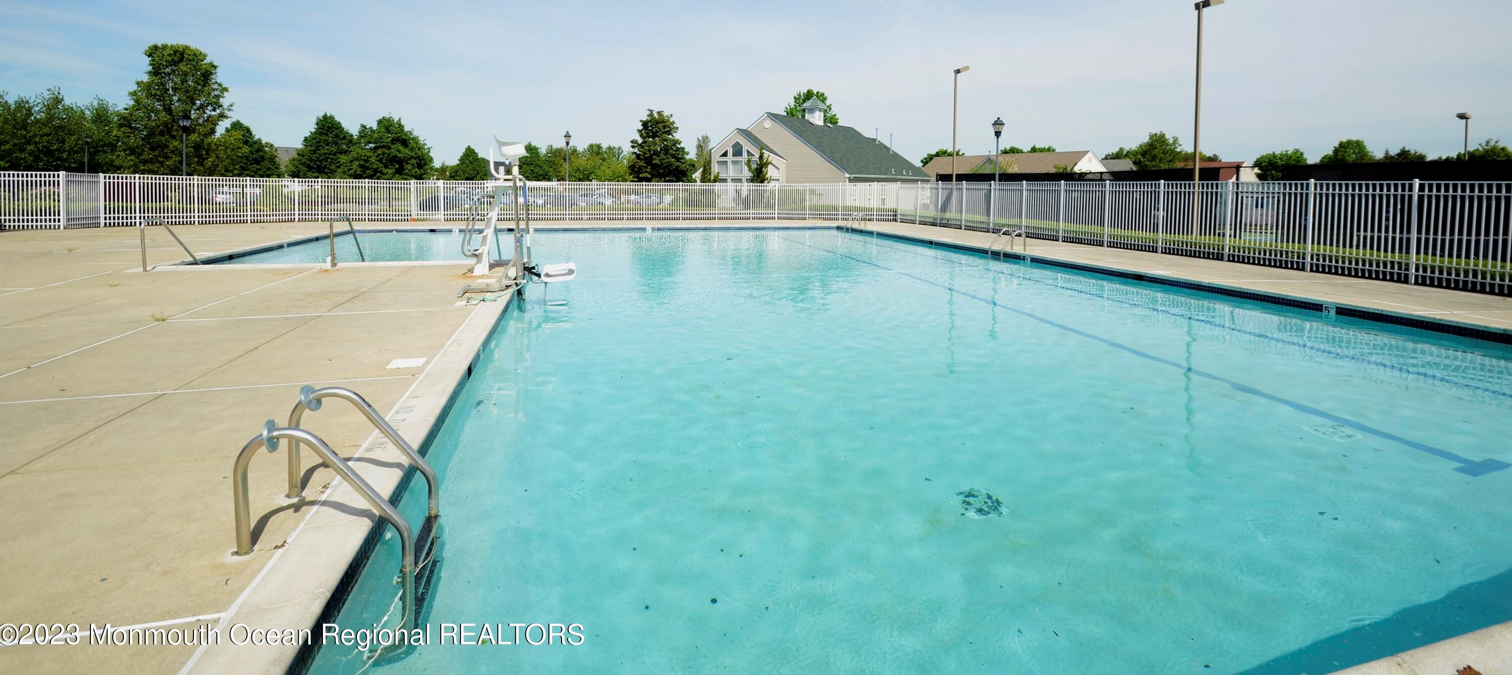 2651 Mdw Lk Dr, Toms River NJ 08755-2539 exterior