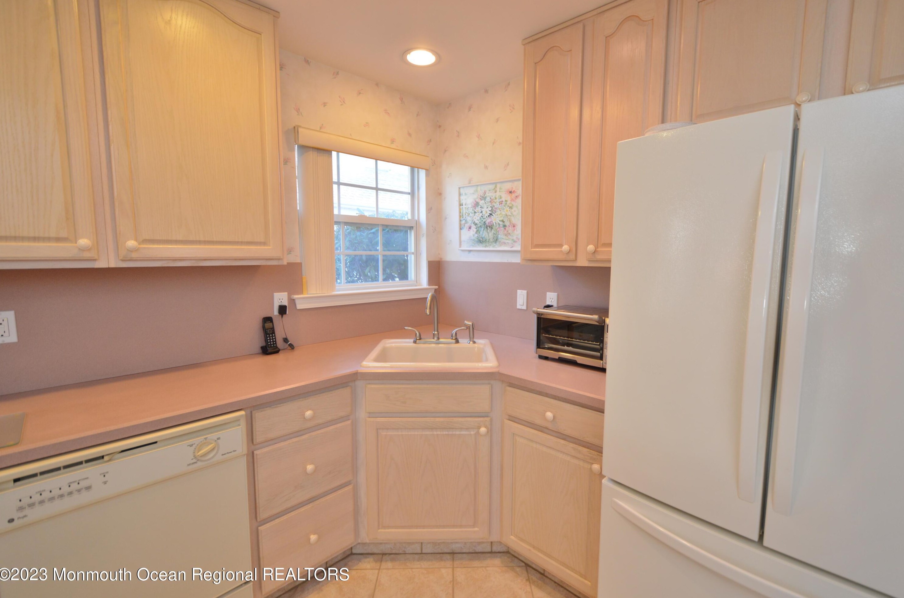 2651 Mdw Lk Dr, Toms River NJ 08755-2539 exterior