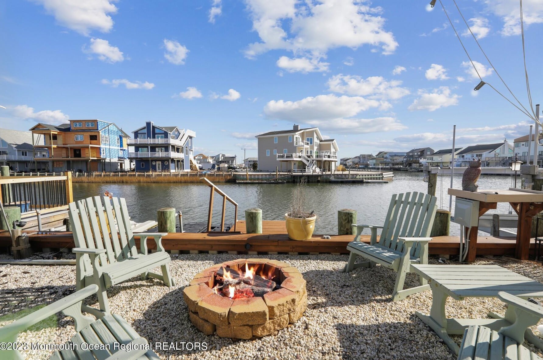 41 Ohio Dr, Tuckerton NJ  08087-1025 exterior