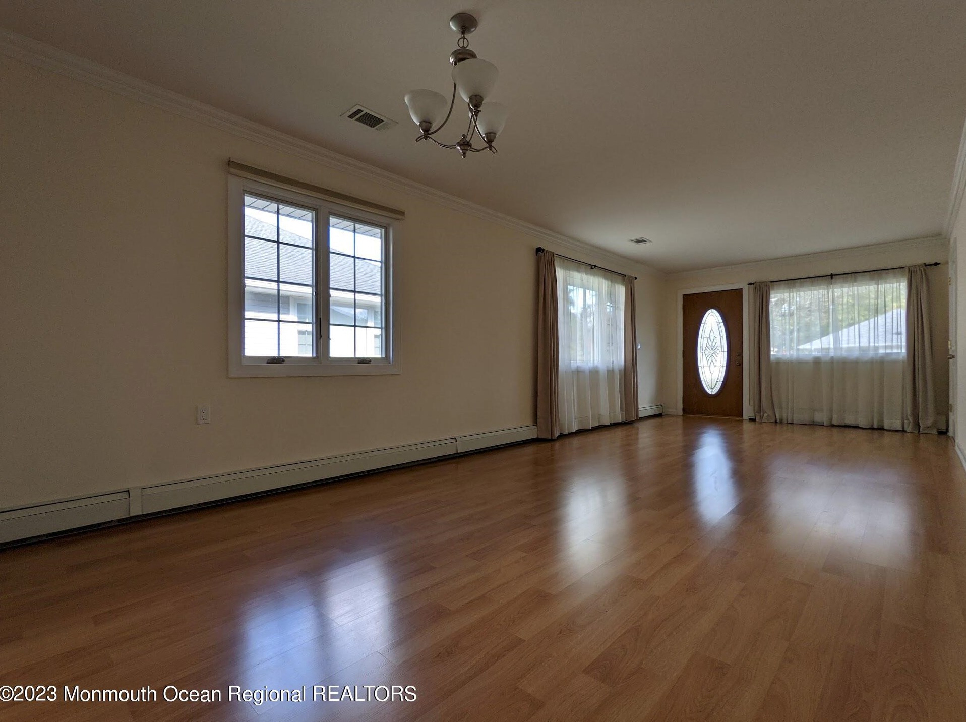 1601 Mount Everest Ln, Toms River NJ  08753-1428 exterior