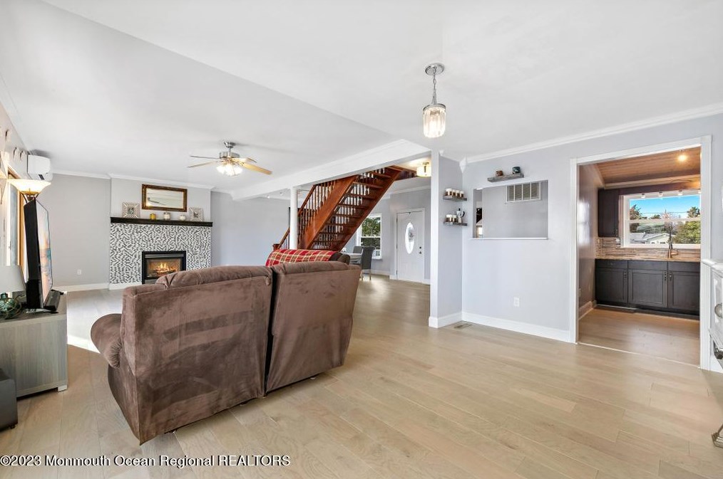 50 Atlantis Blvd, Tuckerton NJ  08087-1904 exterior