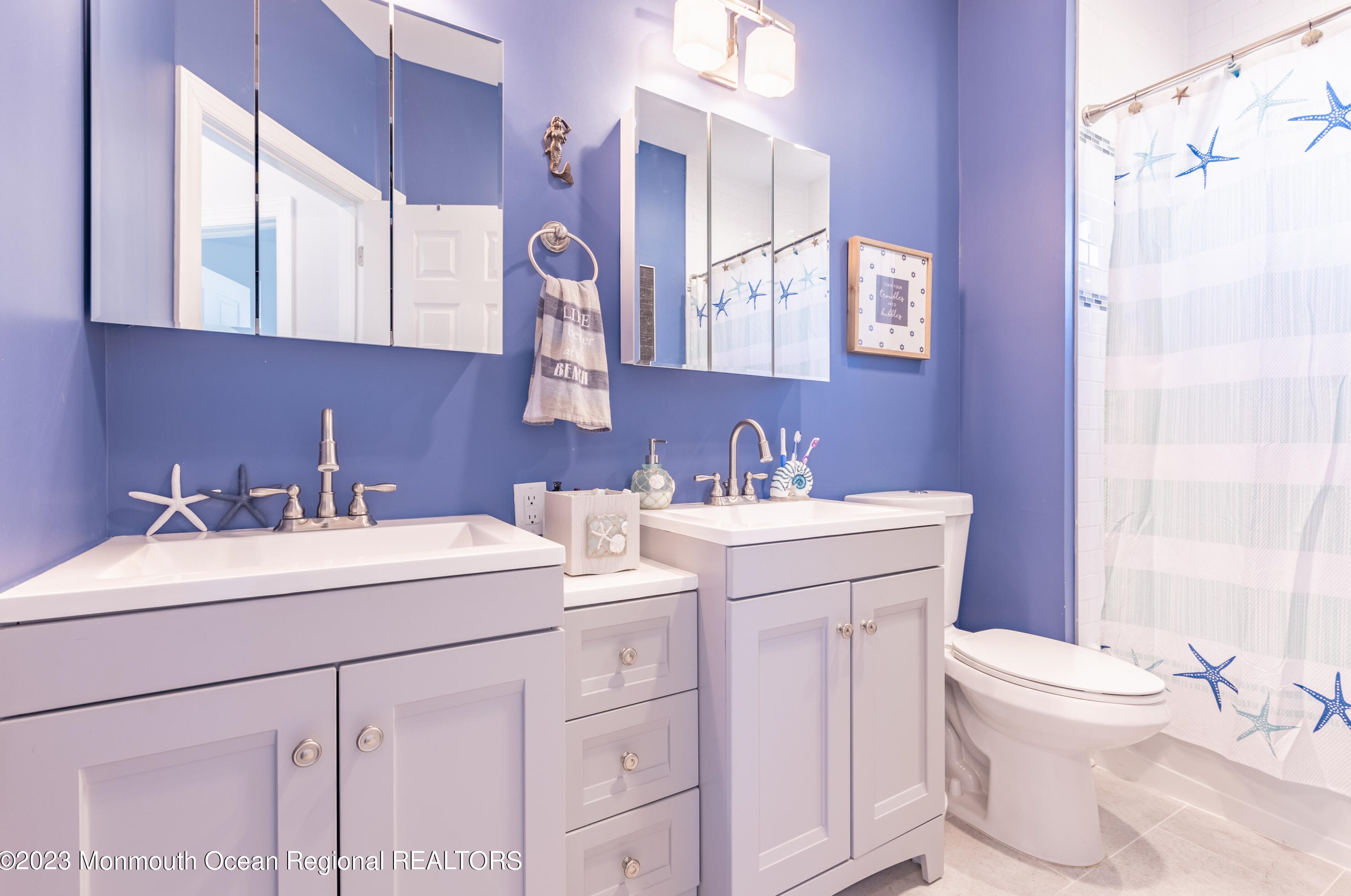 800 Prospect Ave, Keyport NJ  07735-5438 exterior