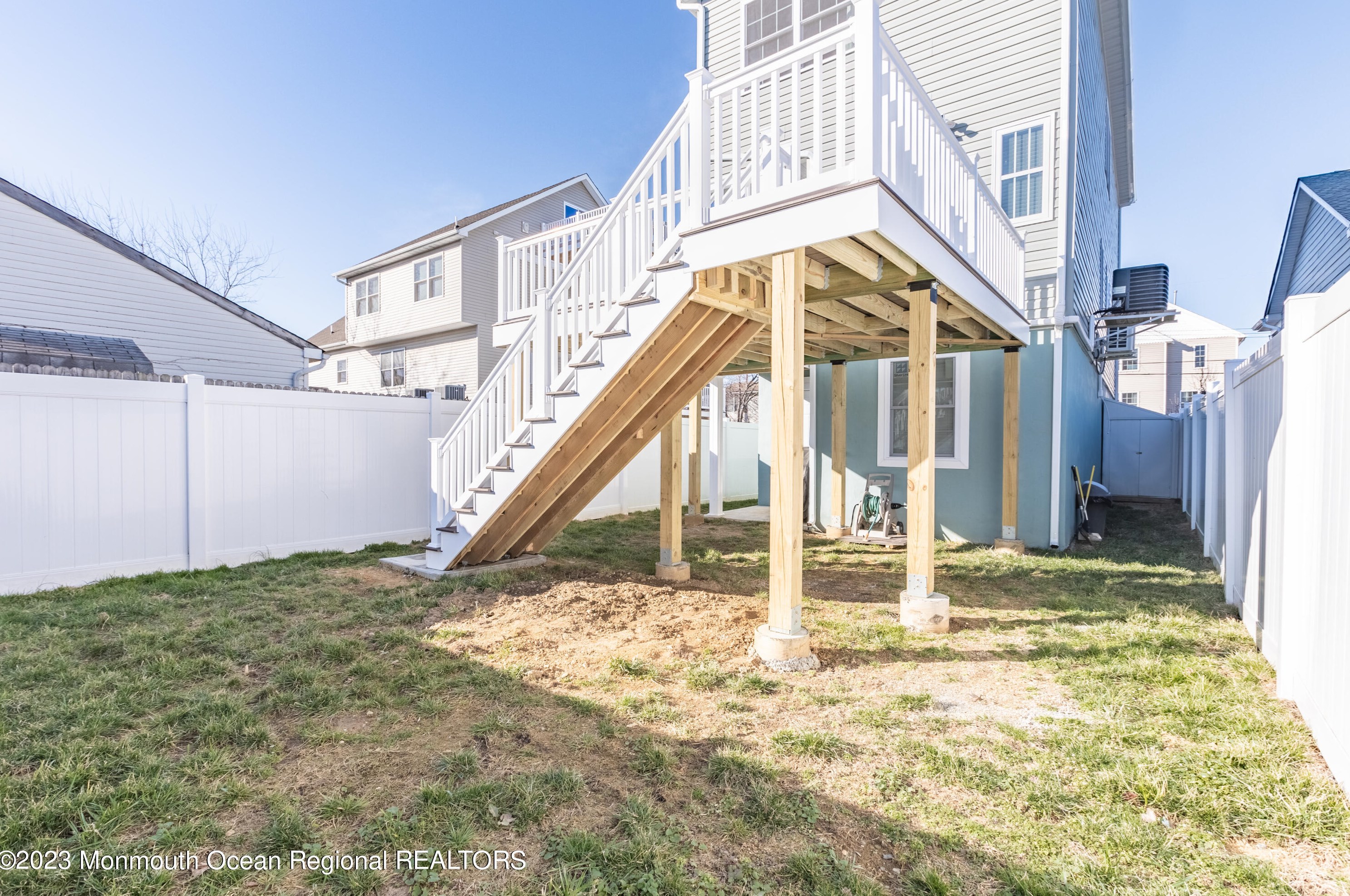 800 Prospect Ave, Keyport NJ  07735-5438 exterior