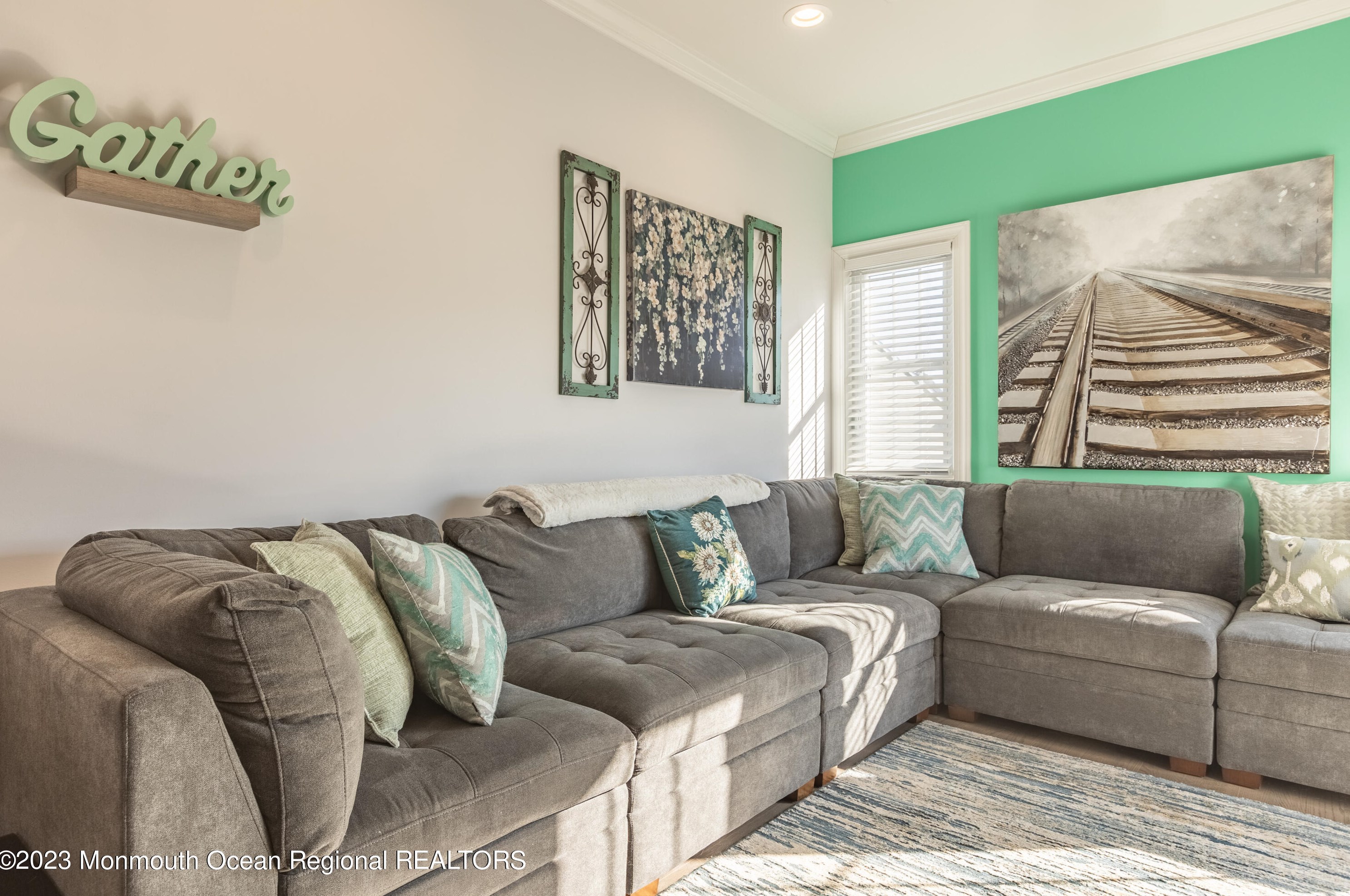 800 Prospect Ave, Keyport NJ  07735-5438 exterior