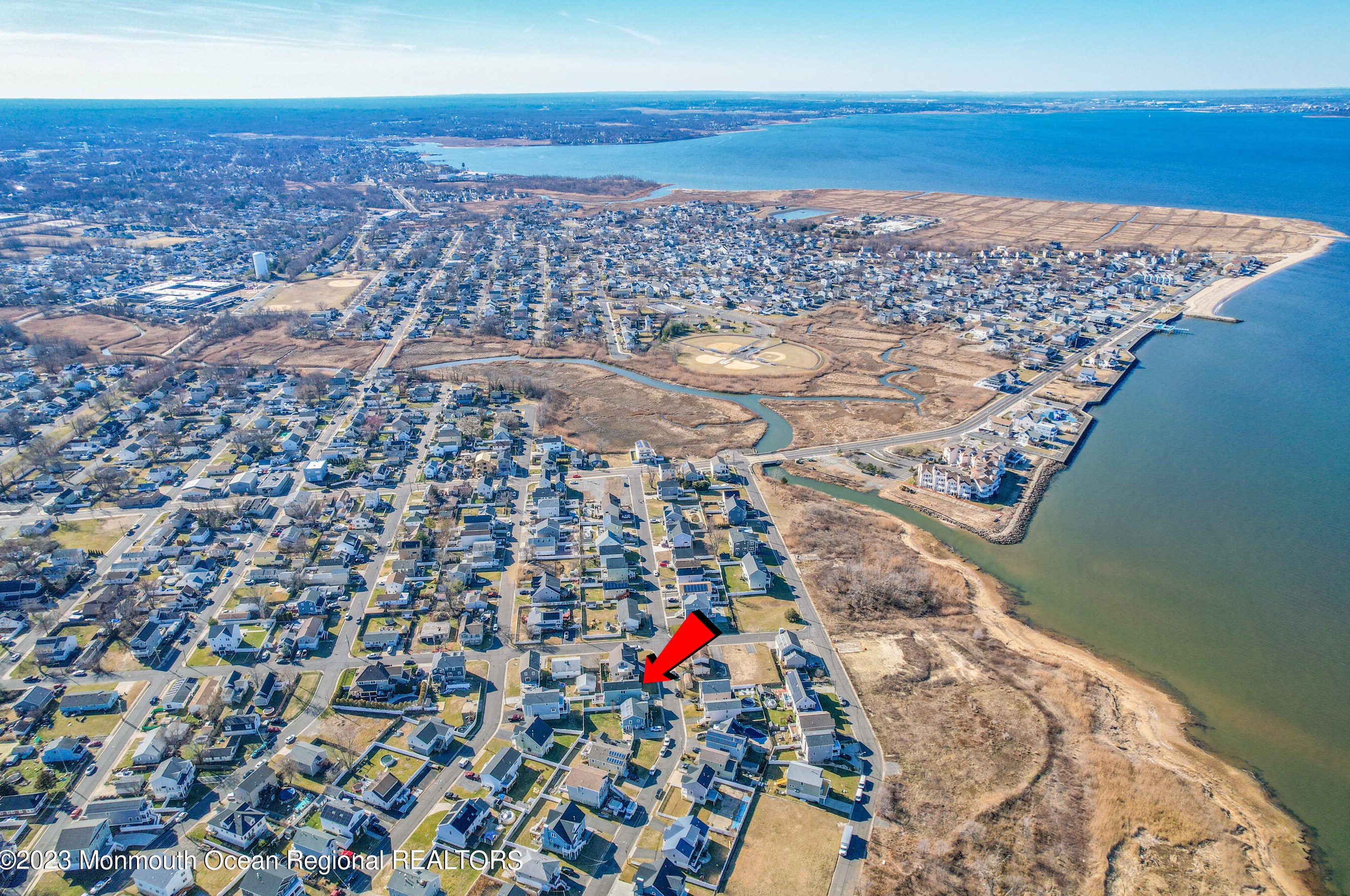 800 Prospect Ave, Keyport NJ  07735-5438 exterior