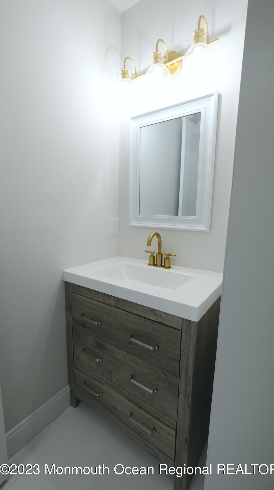 537 Squankum Yellowbrook Rd, Wall Township NJ  07727-3745 exterior
