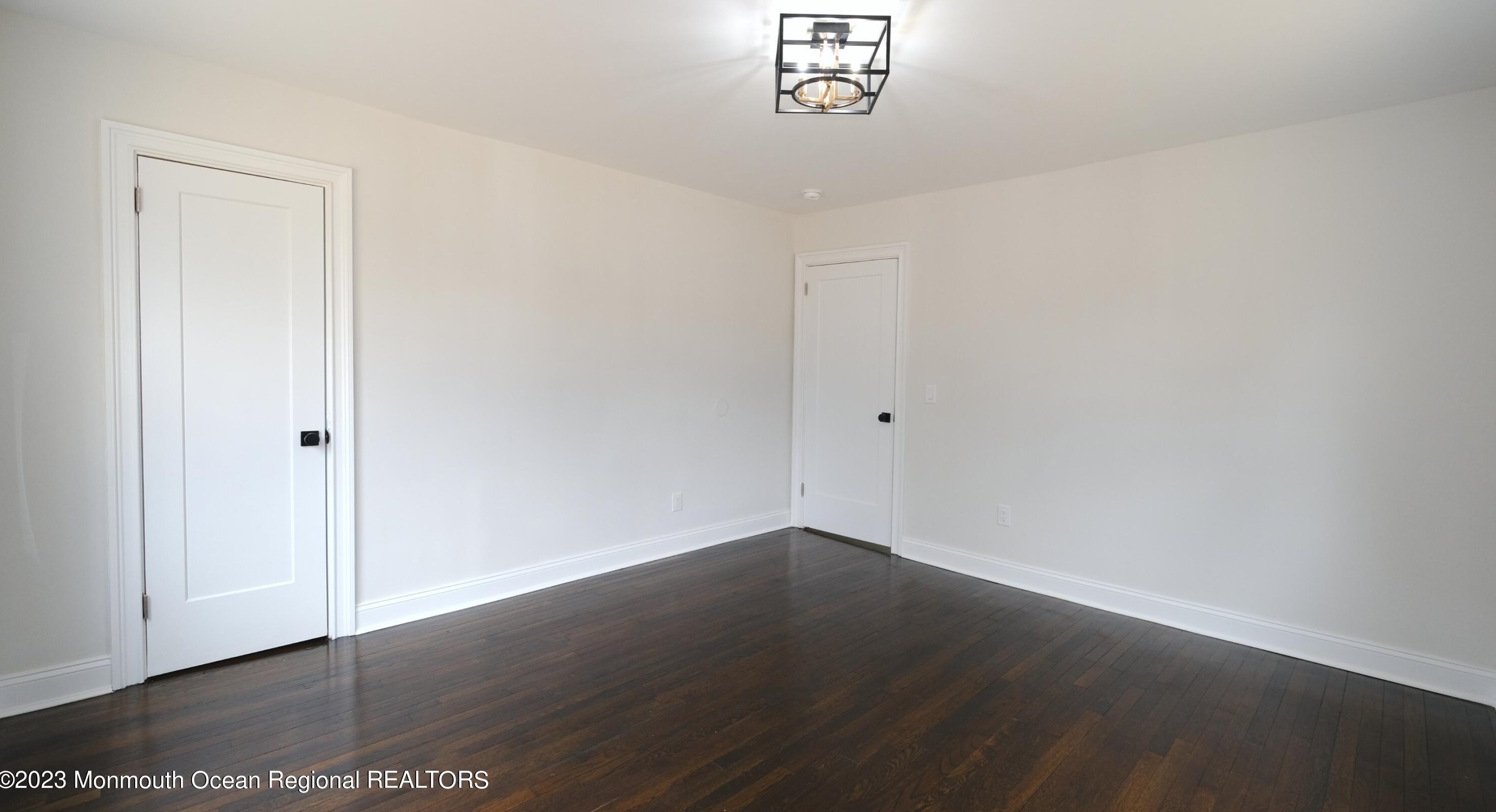 537 Squankum Yellowbrook Rd, Wall Township NJ  07727-3745 exterior