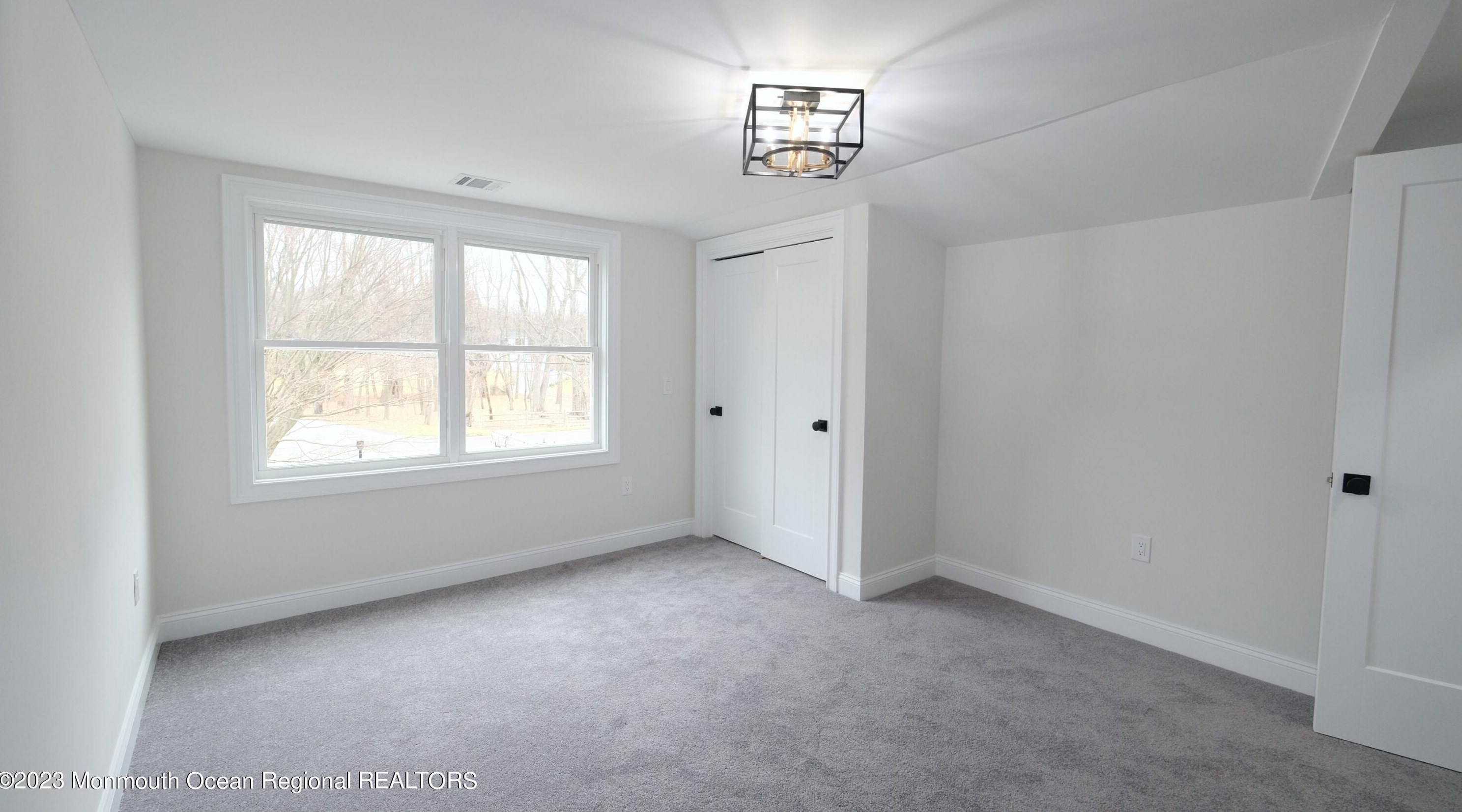 537 Squankum Yellowbrook Rd, Wall Township NJ  07727-3745 exterior