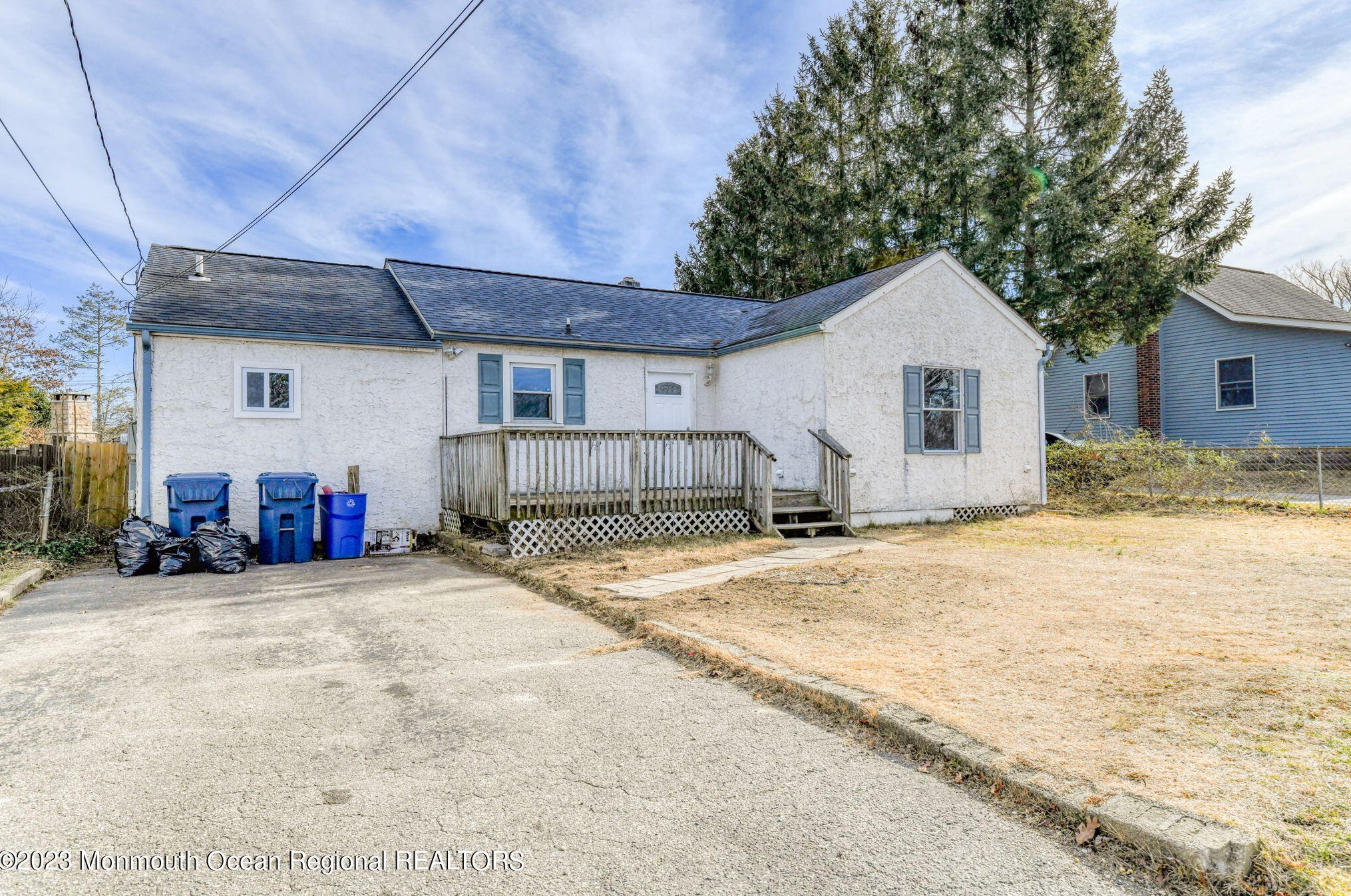 347 Ship Ave, Beachwood NJ  08722-2728 exterior