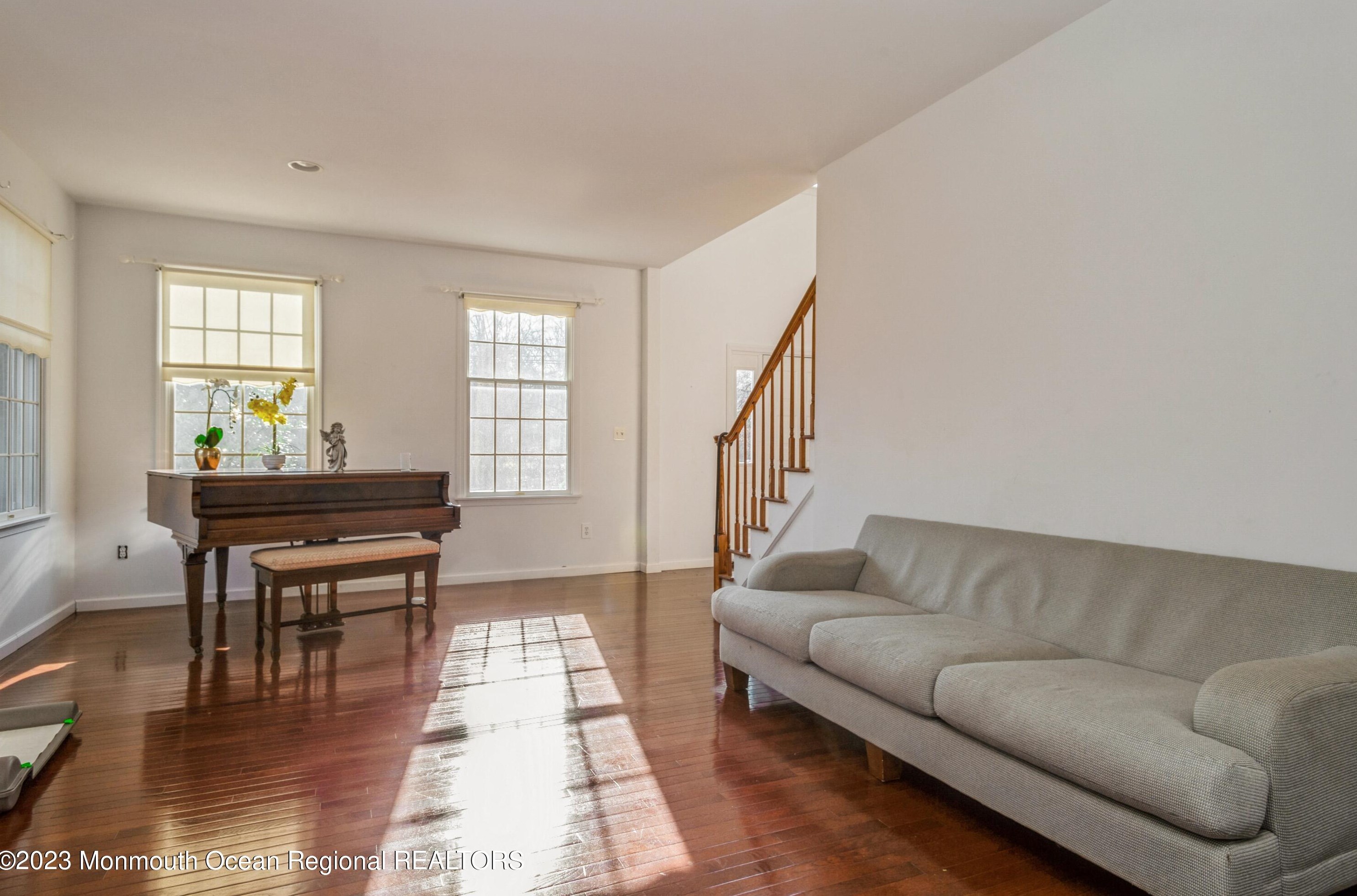37 Port Au Peck Ave, Oceanport NJ  07757-1205 exterior