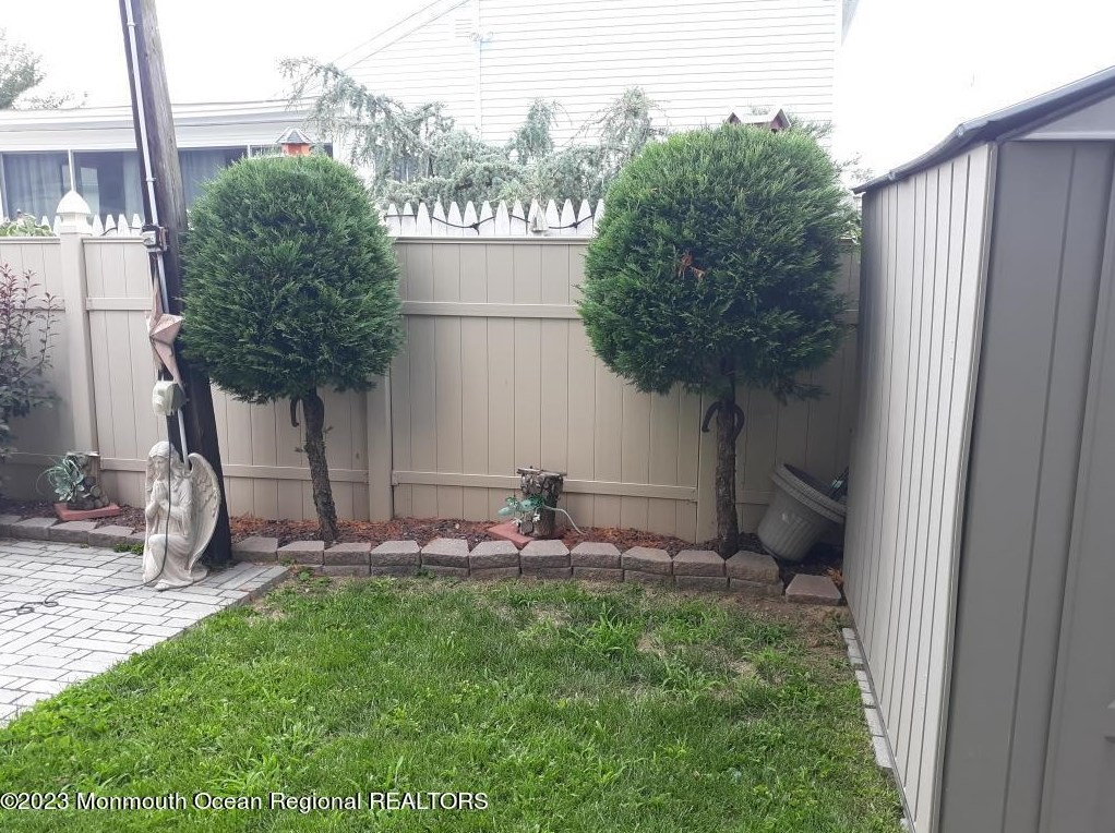 142 Broadway, Keyport NJ 07735-1003 exterior