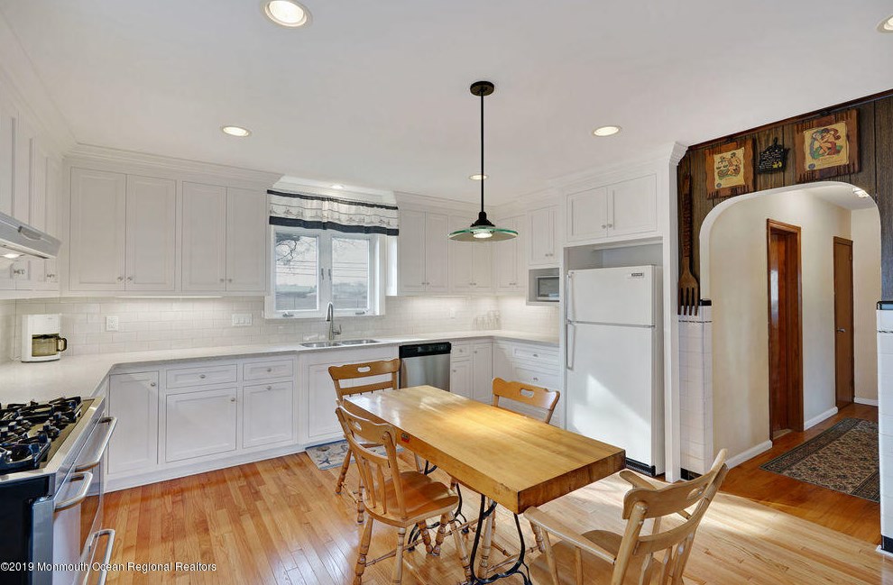 410 Trenton Blvd, Wall Township NJ  08750-3008 exterior