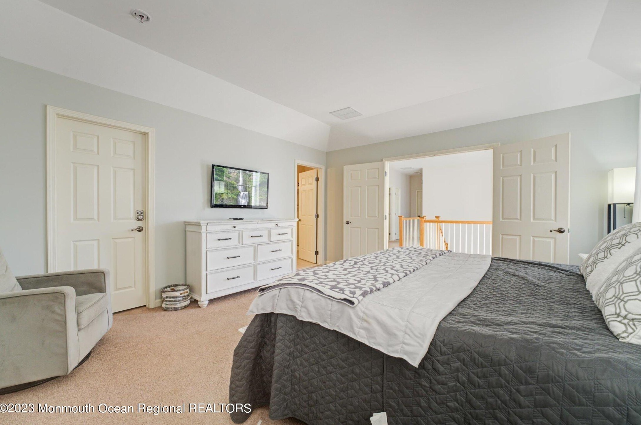 248 Hawthorne Ln, Barnegat Township NJ  08005-5642 exterior