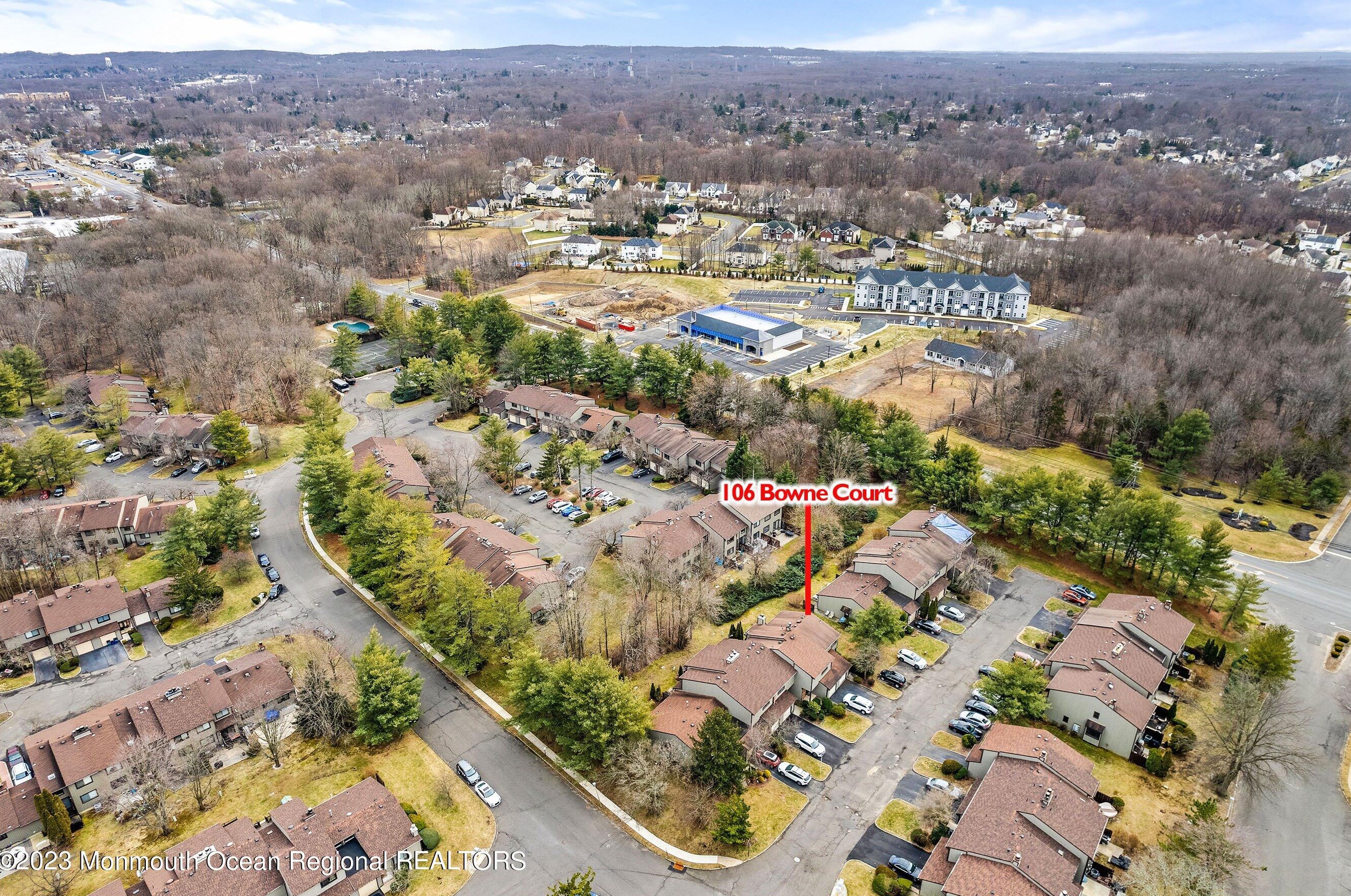 106 Bowne Ct, Matawan NJ 07747-3562 exterior