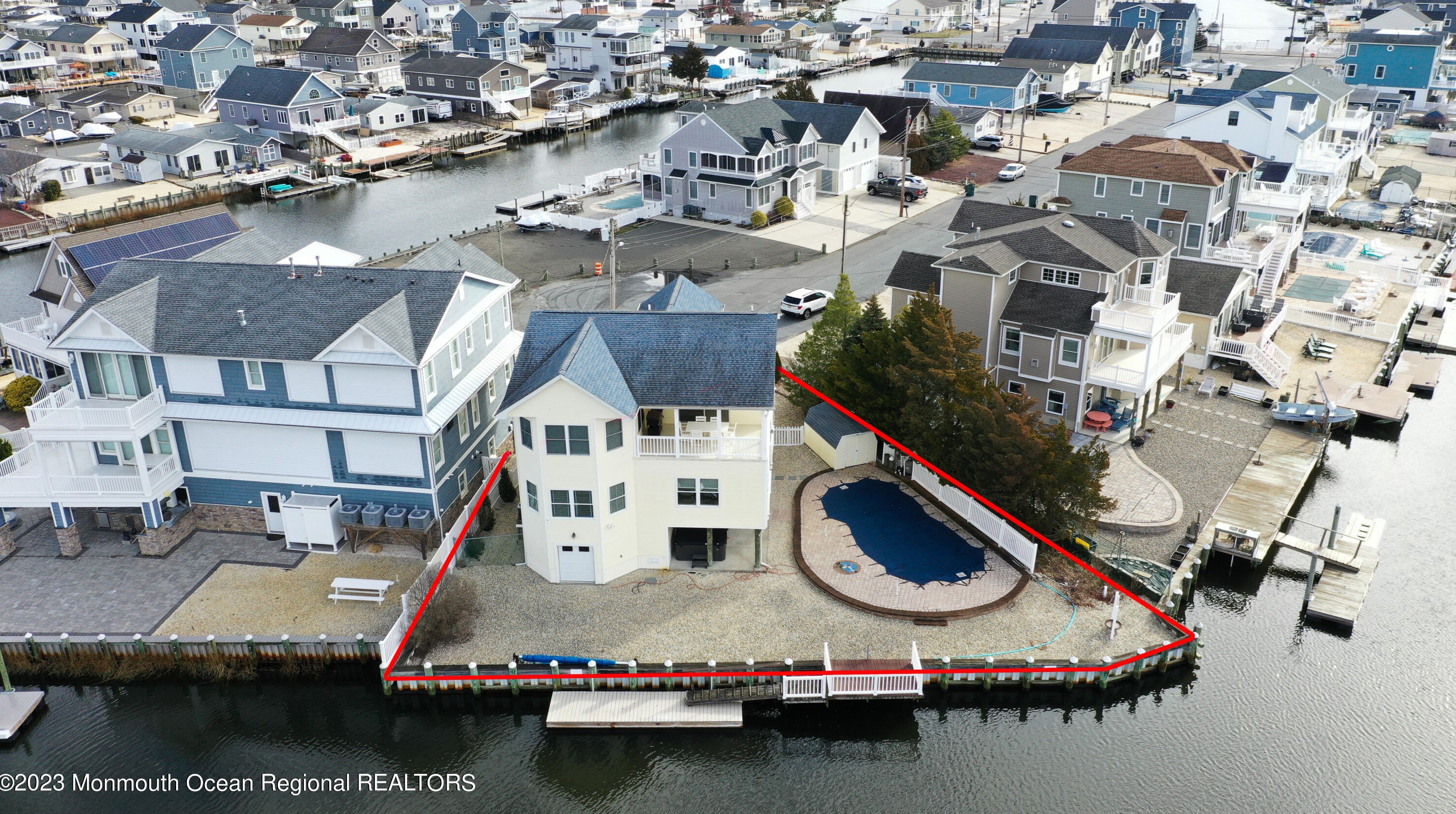 25 Schuylkill Rd, Tuckerton NJ  08087-1127 exterior