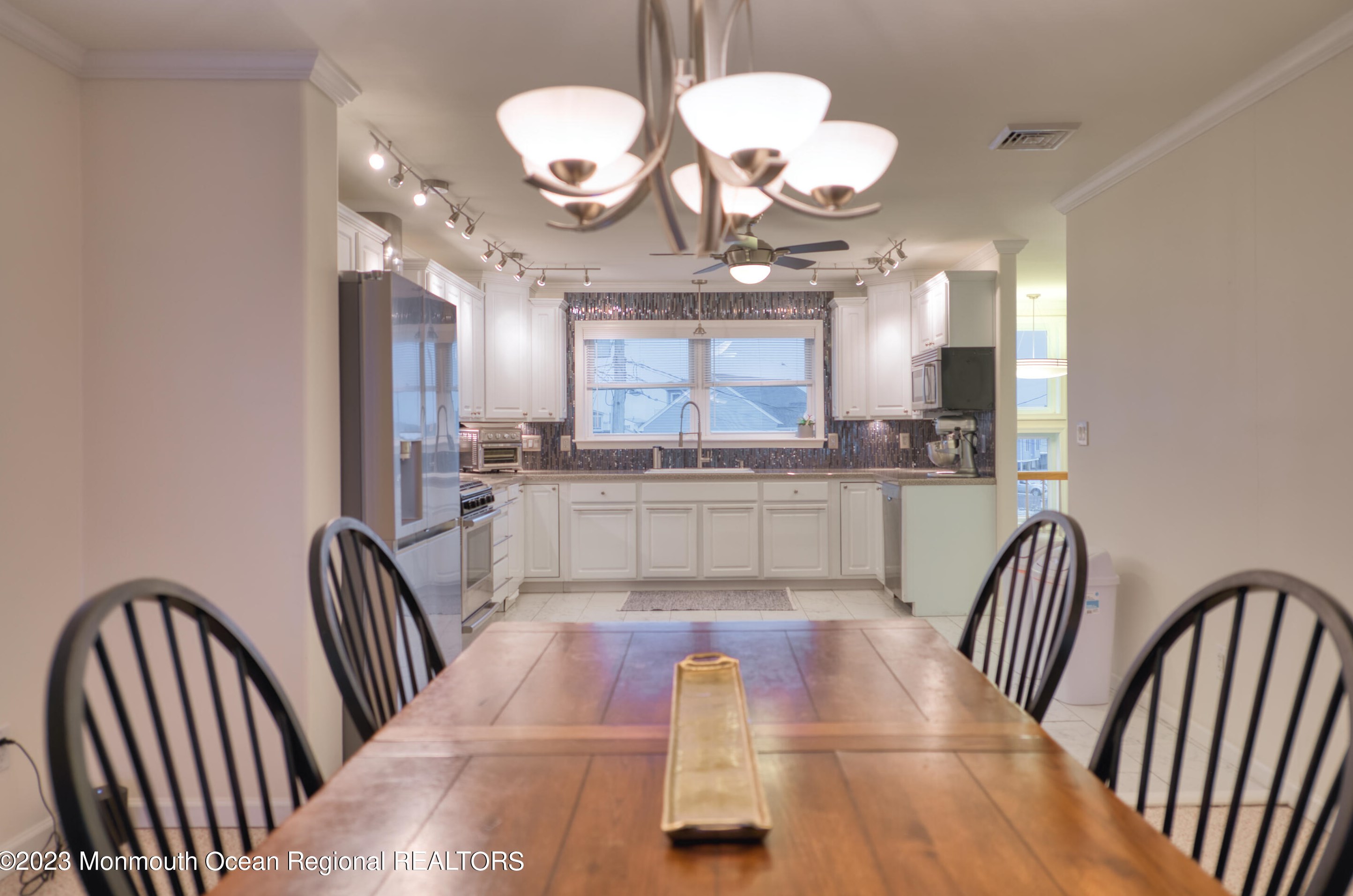 25 Schuylkill Rd, Tuckerton NJ  08087-1127 exterior