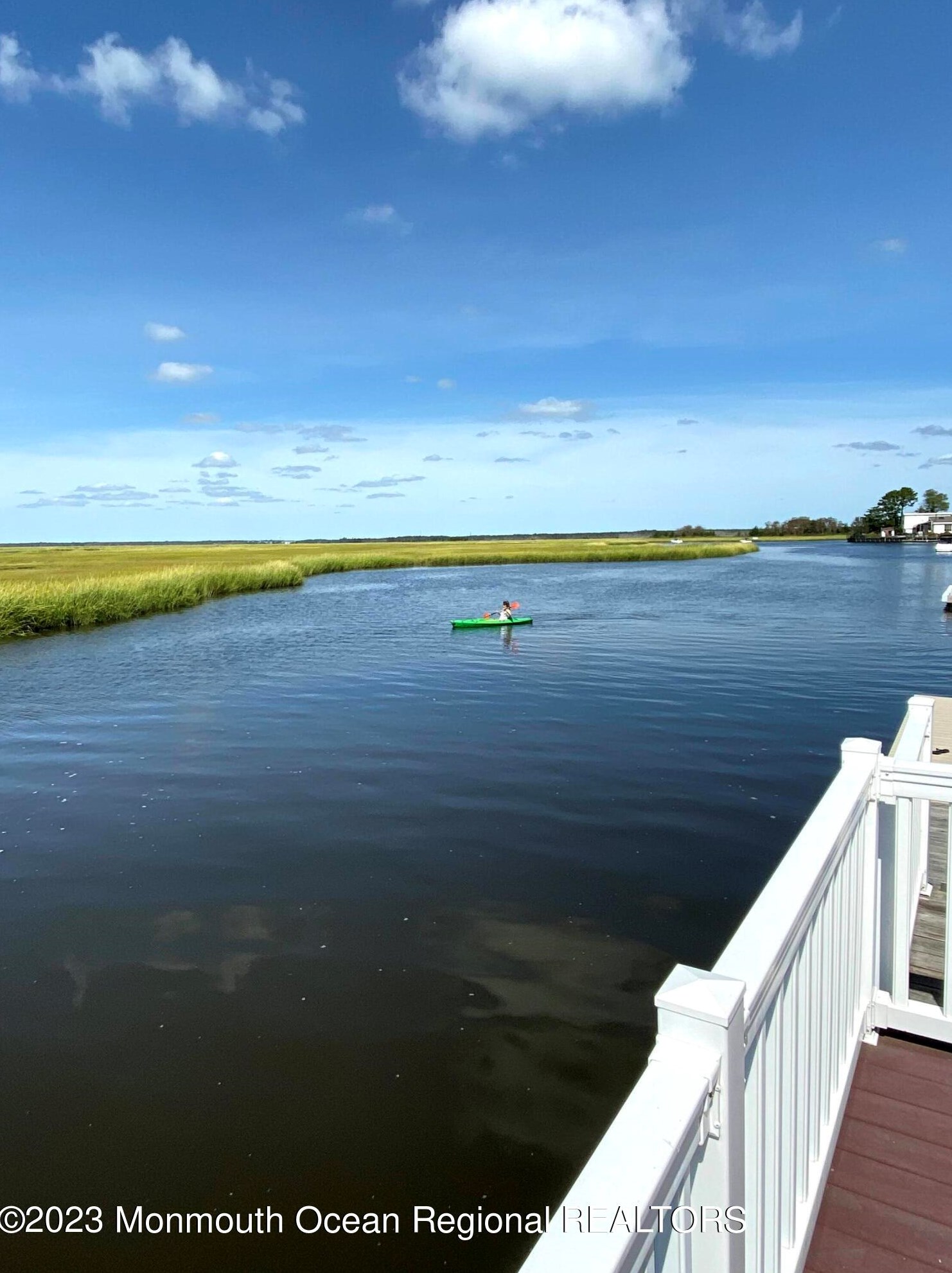 25 Schuylkill Rd, Tuckerton NJ  08087-1127 exterior