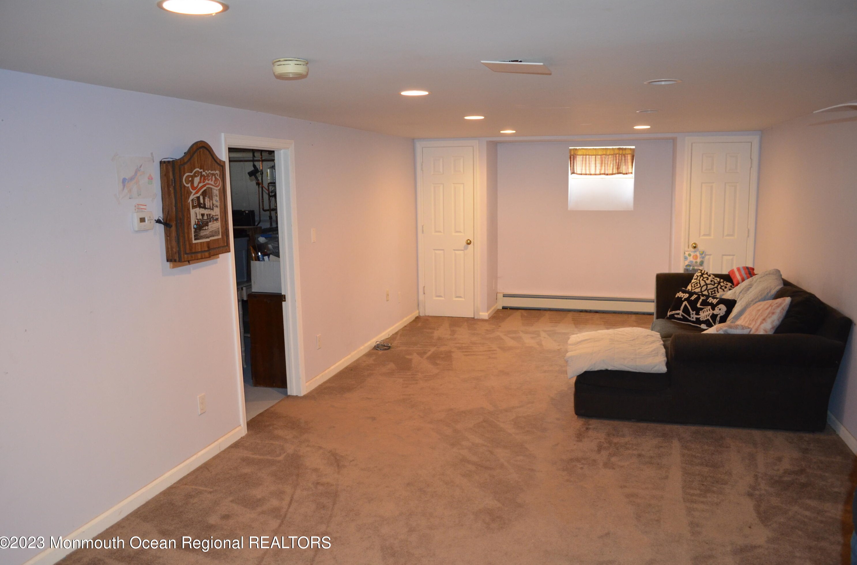 4 Cooperhawk Dr, Millstone Township NJ 07726-3667 exterior