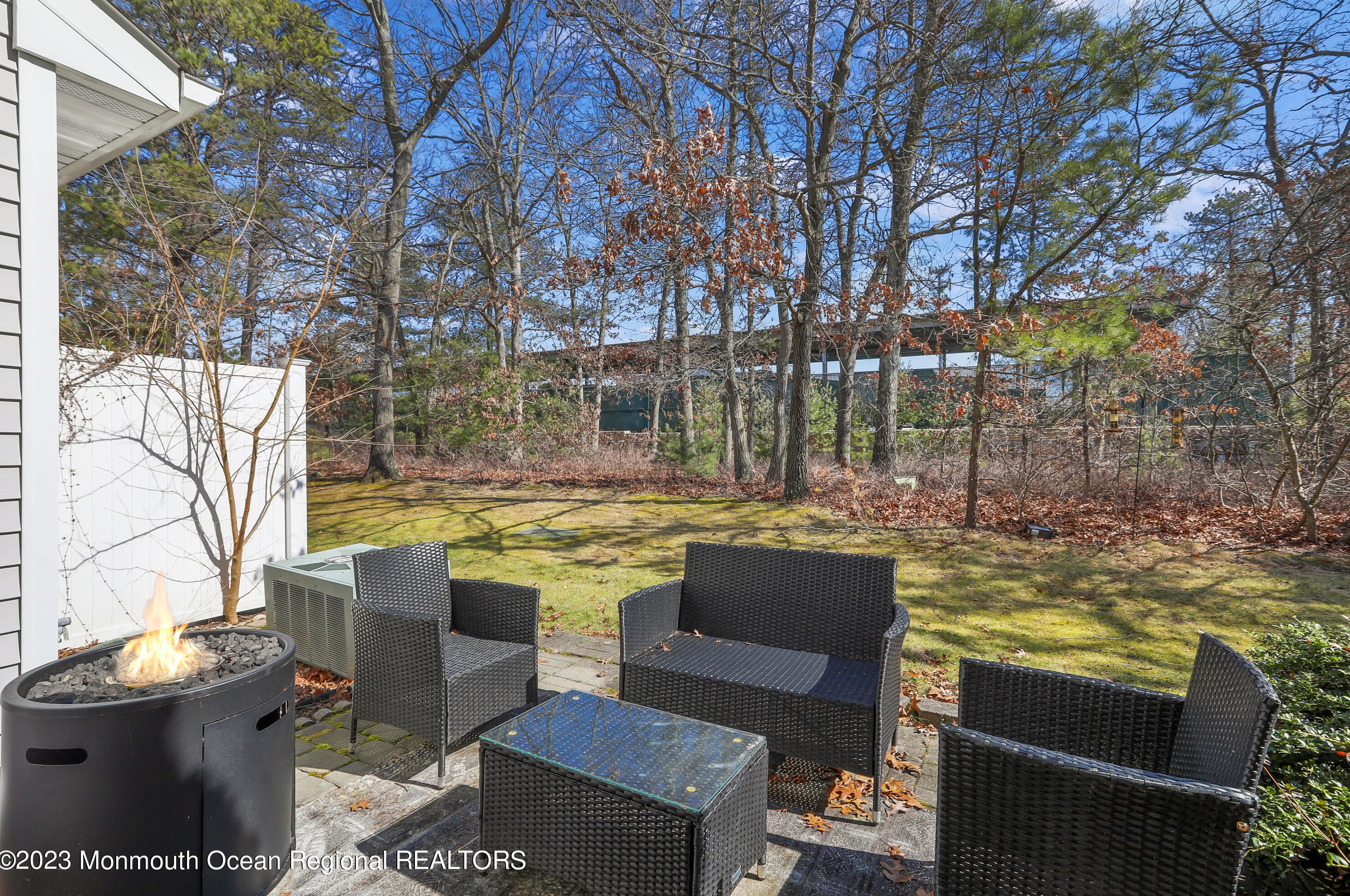 712 Leadership Ct, Toms River NJ  08755-1409 exterior