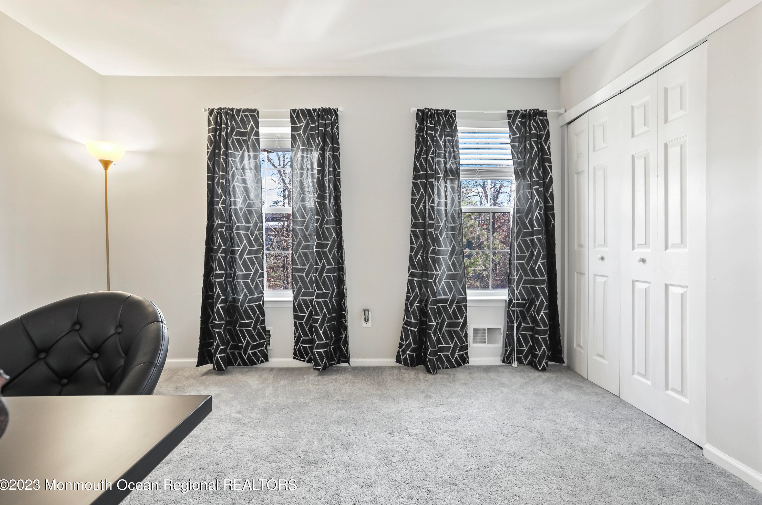 712 Leadership Ct, Toms River NJ  08755-1409 exterior
