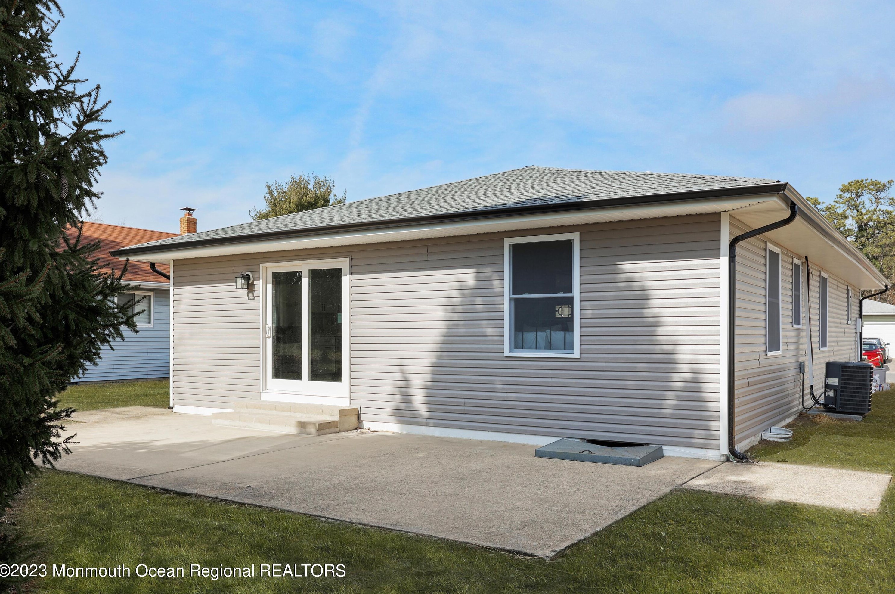 205 Fort De France Ave, Toms River NJ  08757-4234 exterior