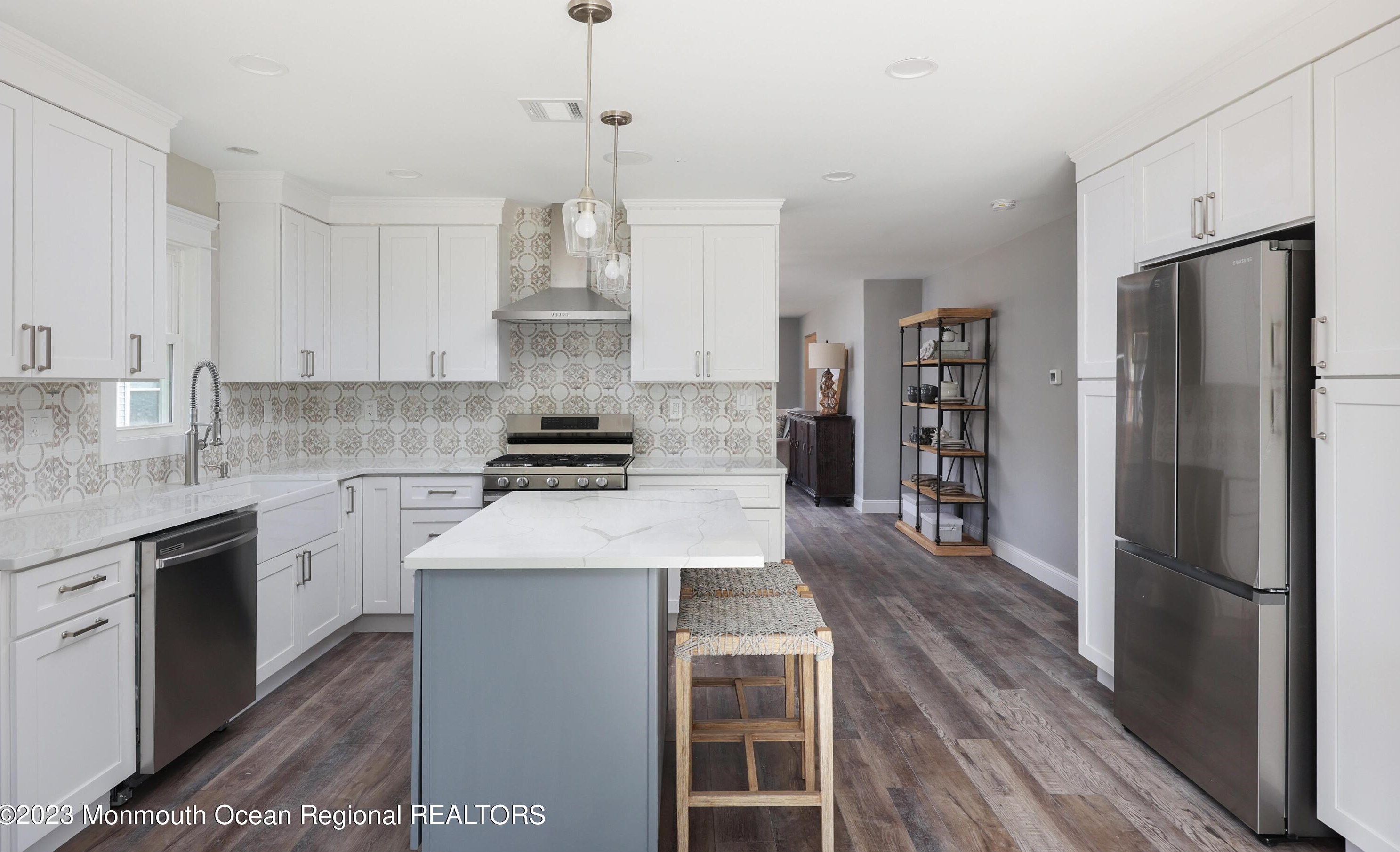 205 Fort De France Ave, Toms River NJ  08757-4234 exterior