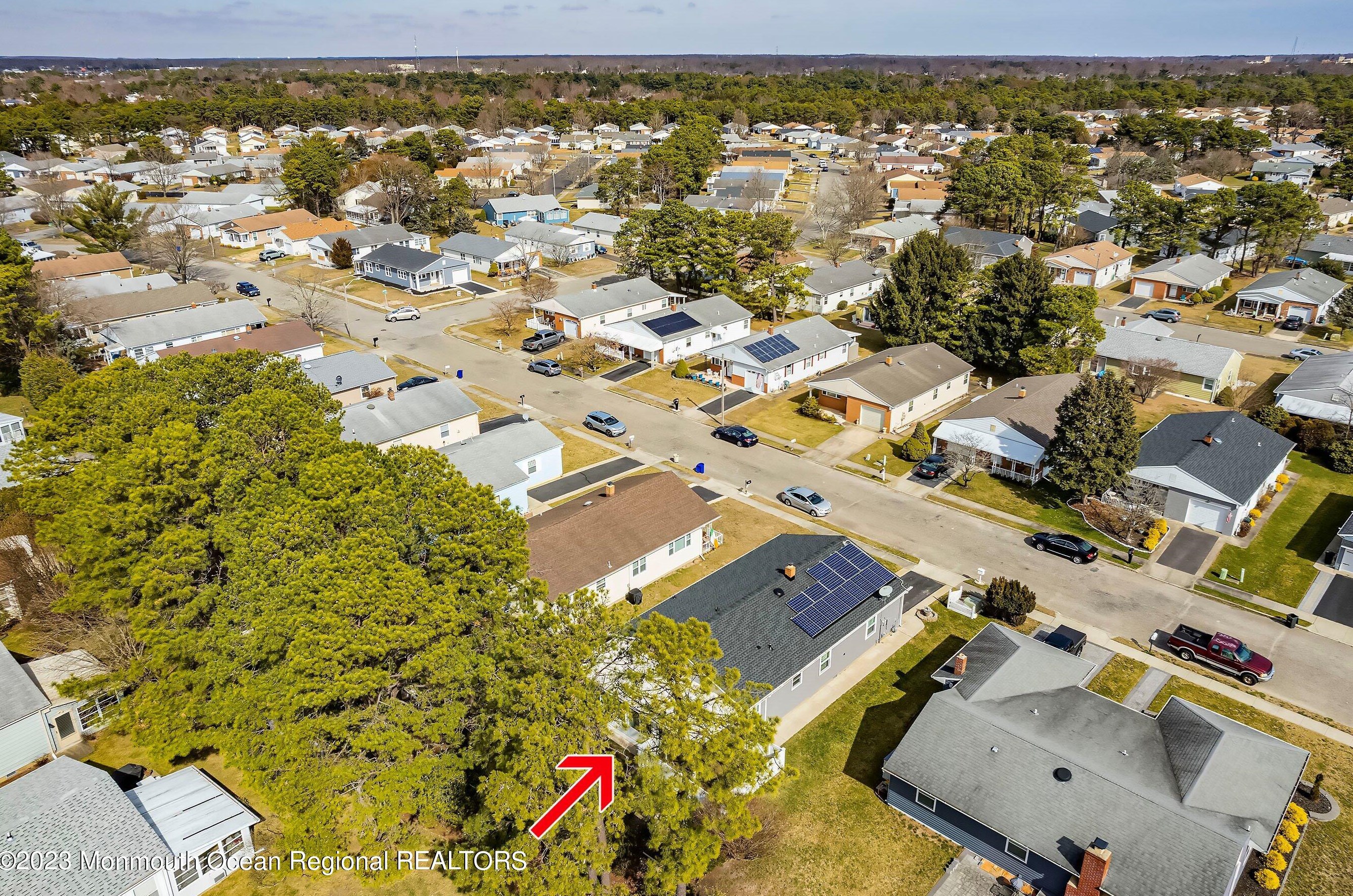 27 Lumsden St, Toms River NJ  08757-6133 exterior