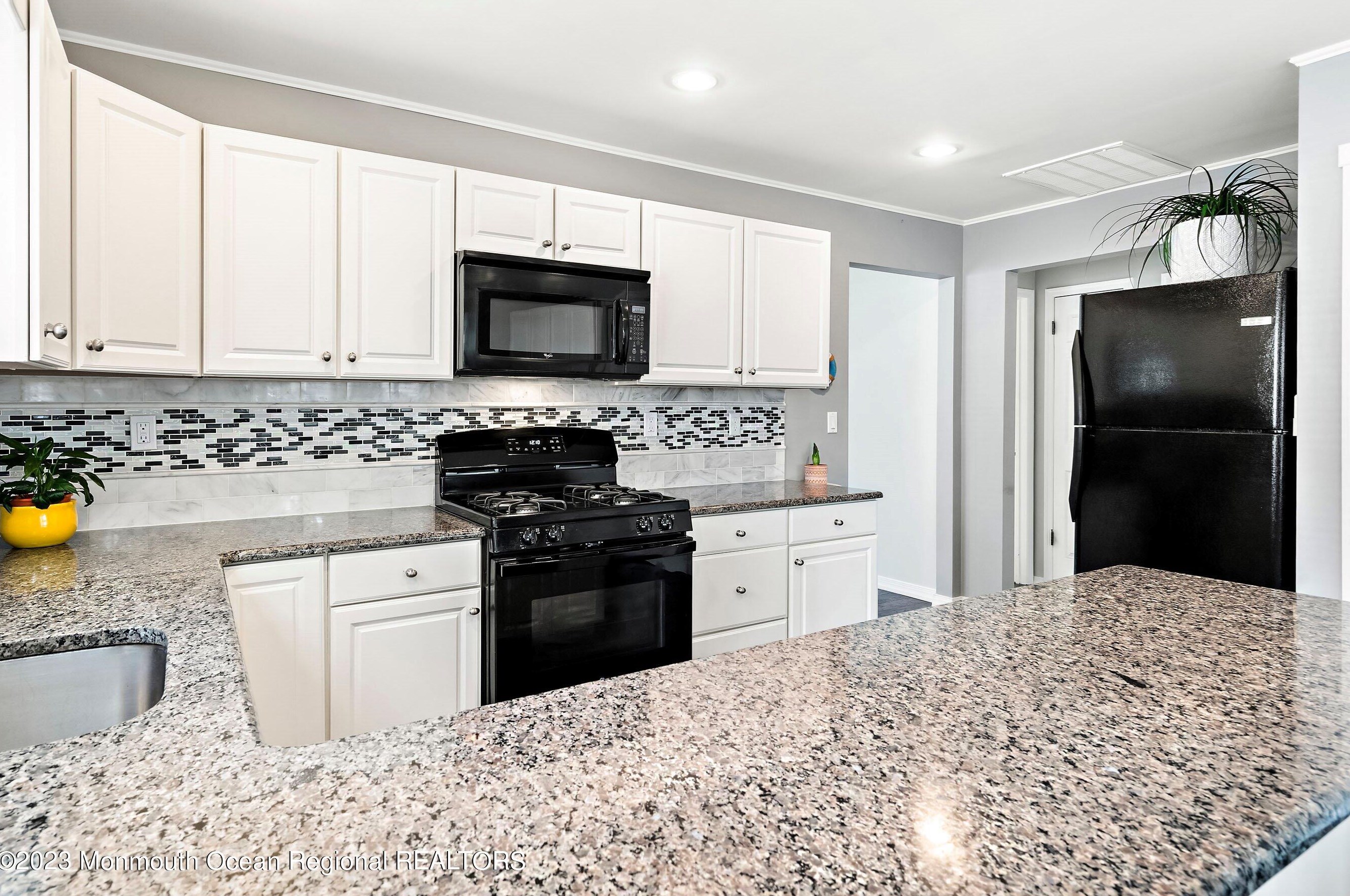 27 Lumsden St, Toms River NJ  08757-6133 exterior
