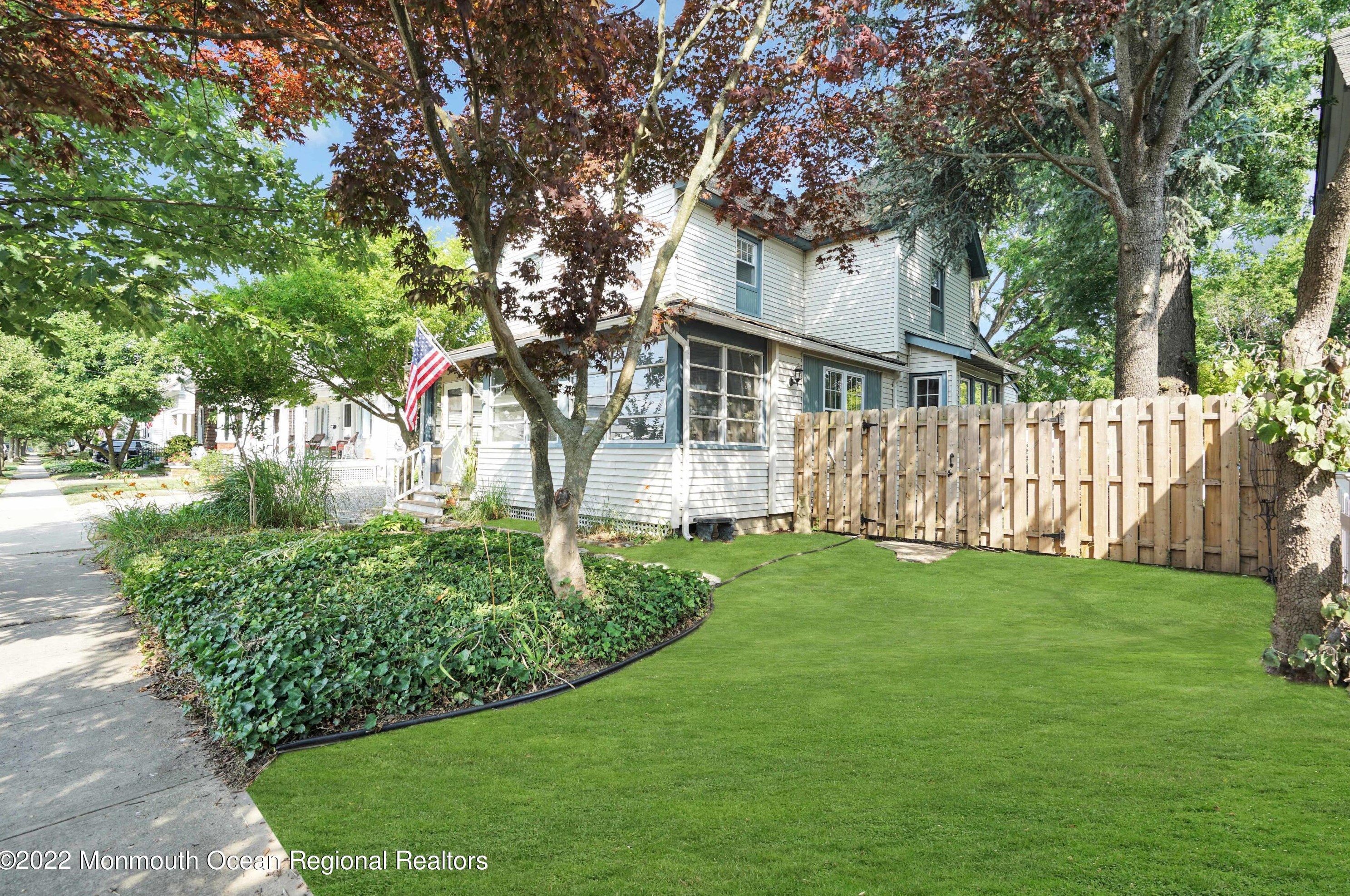 34 Parker Ave, Wall Township NJ  08736-3006 exterior