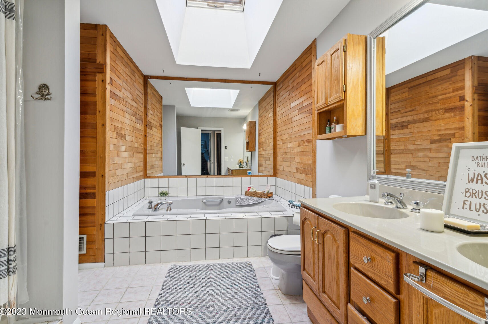 710 Mccormick Dr, Toms River NJ  08753-4338 exterior