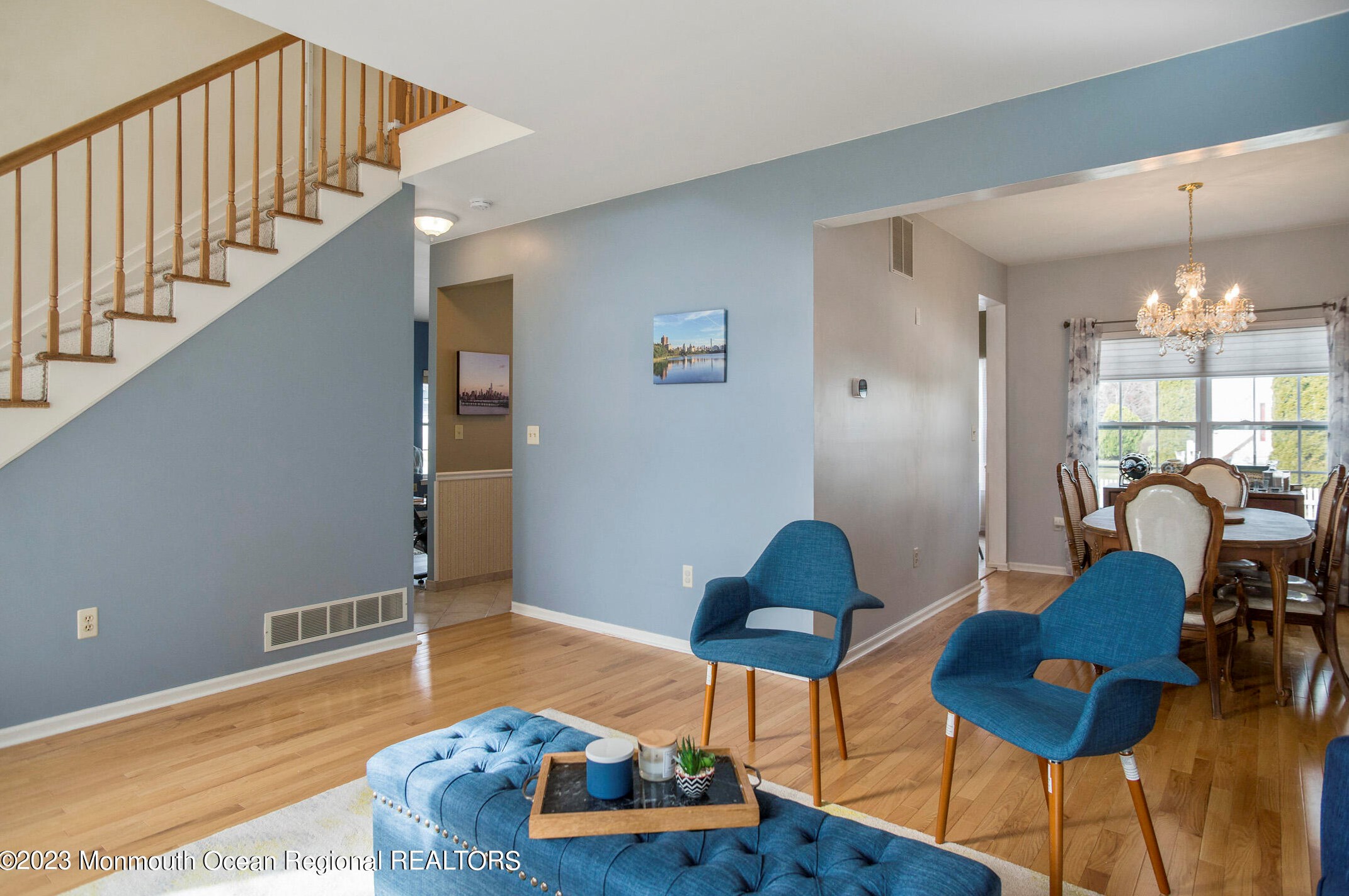 104 Nutmeg Rd, Matawan NJ  07747-1364 exterior