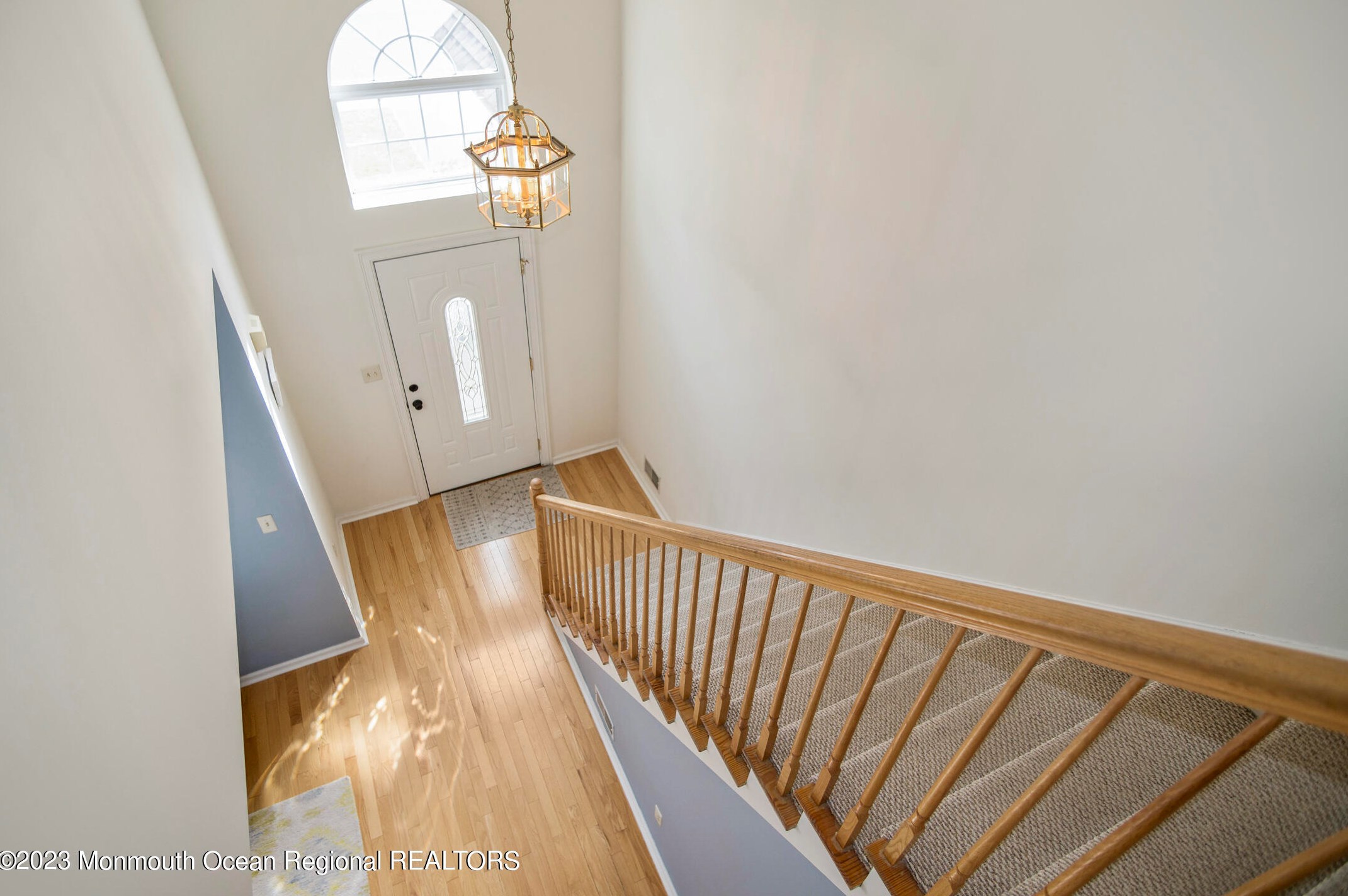 104 Nutmeg Rd, Matawan NJ  07747-1364 exterior