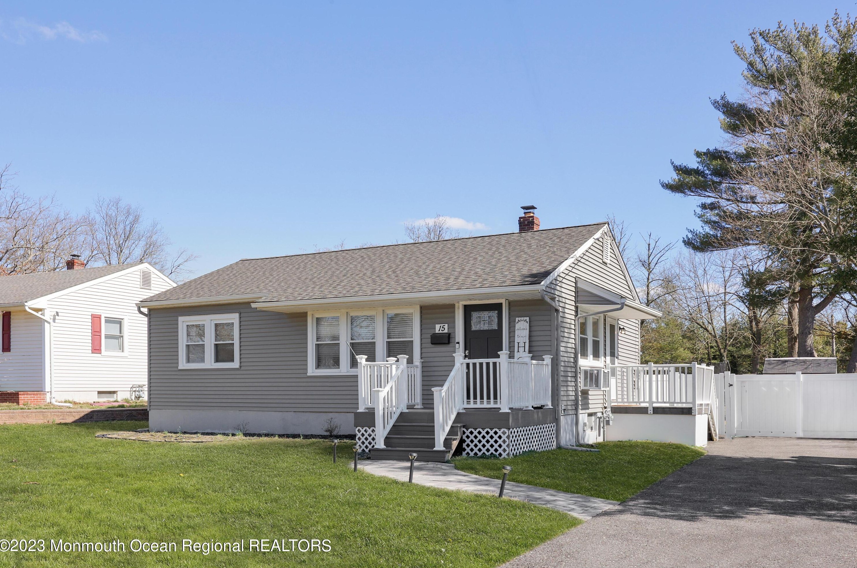 15 King St, Toms River NJ  08753-6619 exterior
