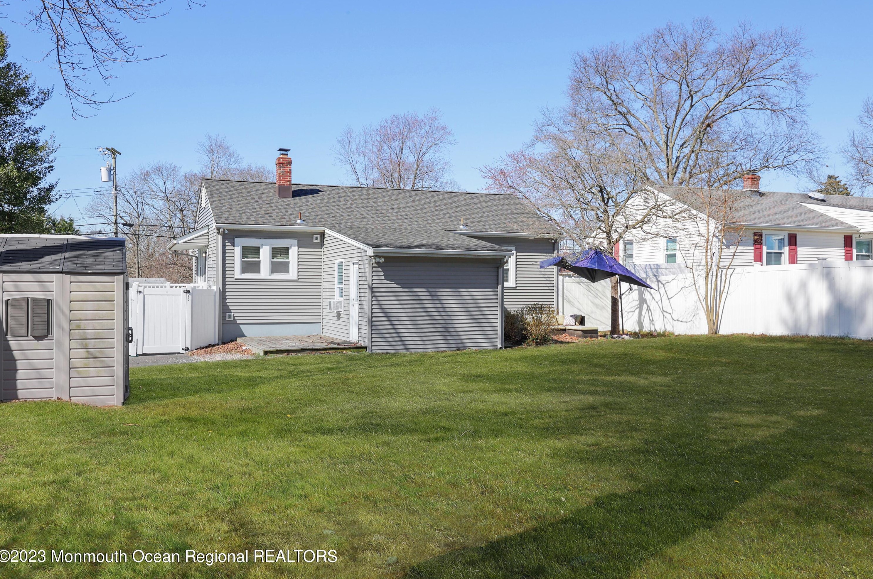 15 King St, Toms River NJ  08753-6619 exterior