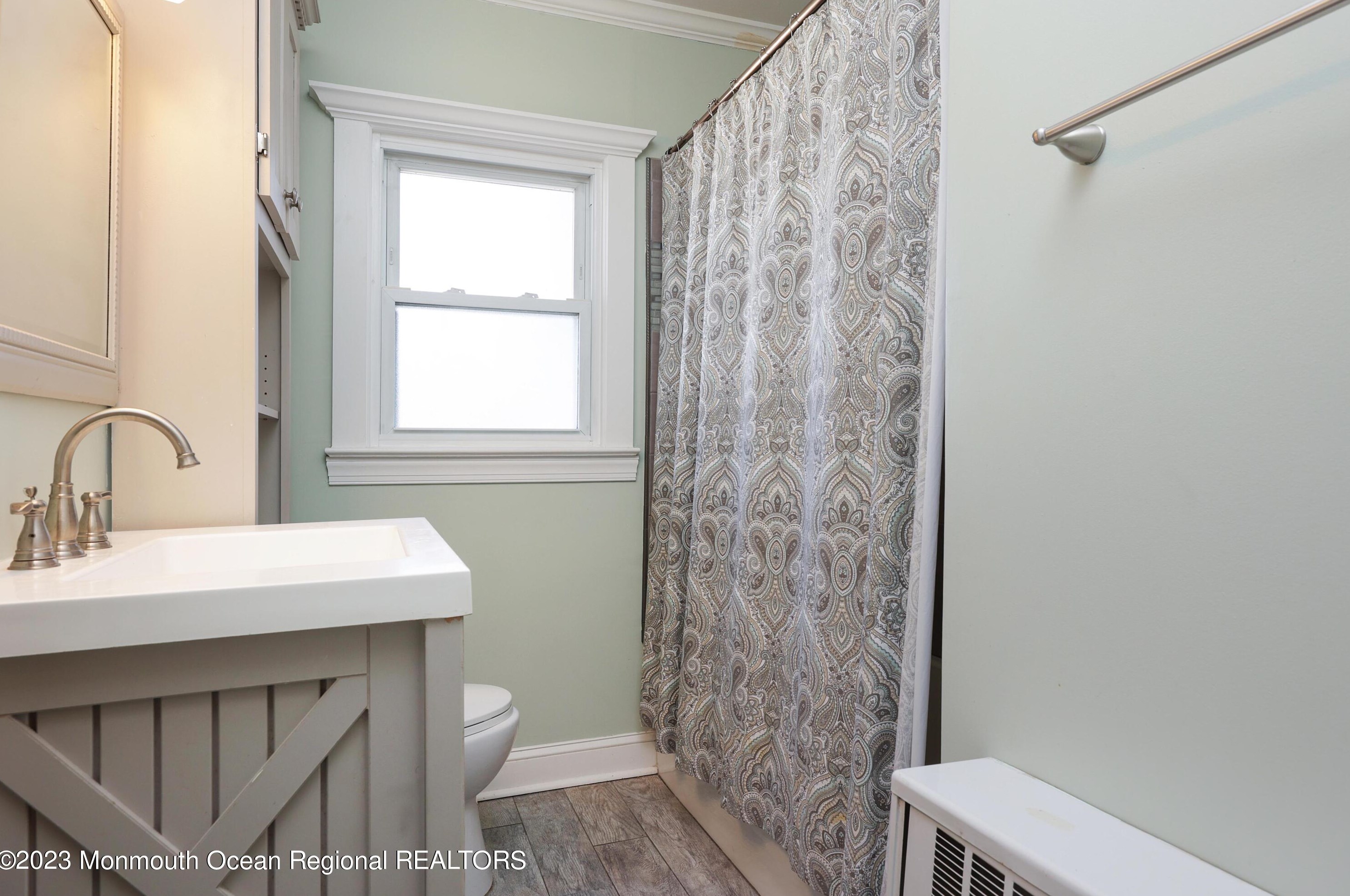 15 King St, Toms River NJ  08753-6619 exterior