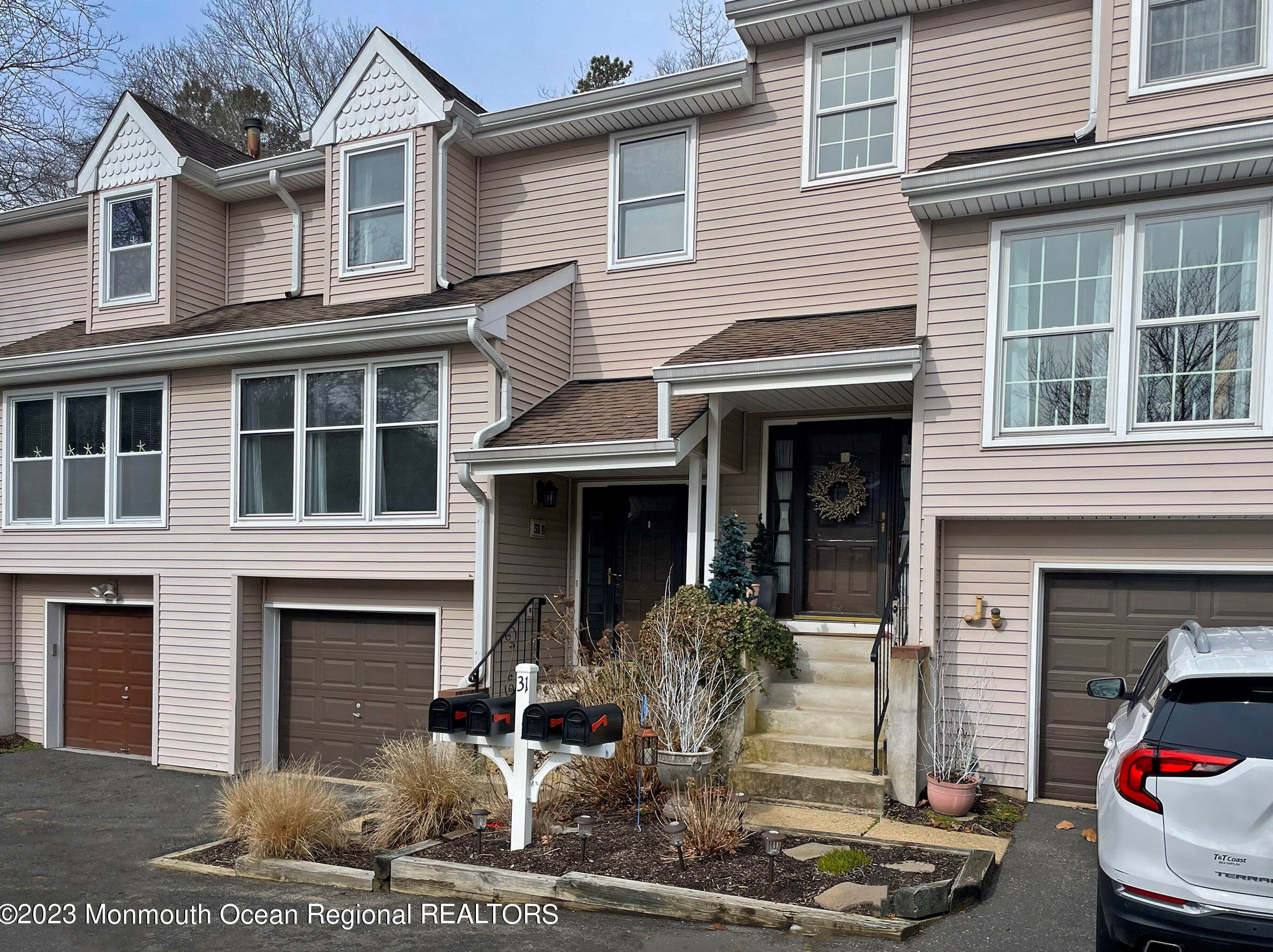 31 Mulberry Ct #b, Brielle, NJ 08730